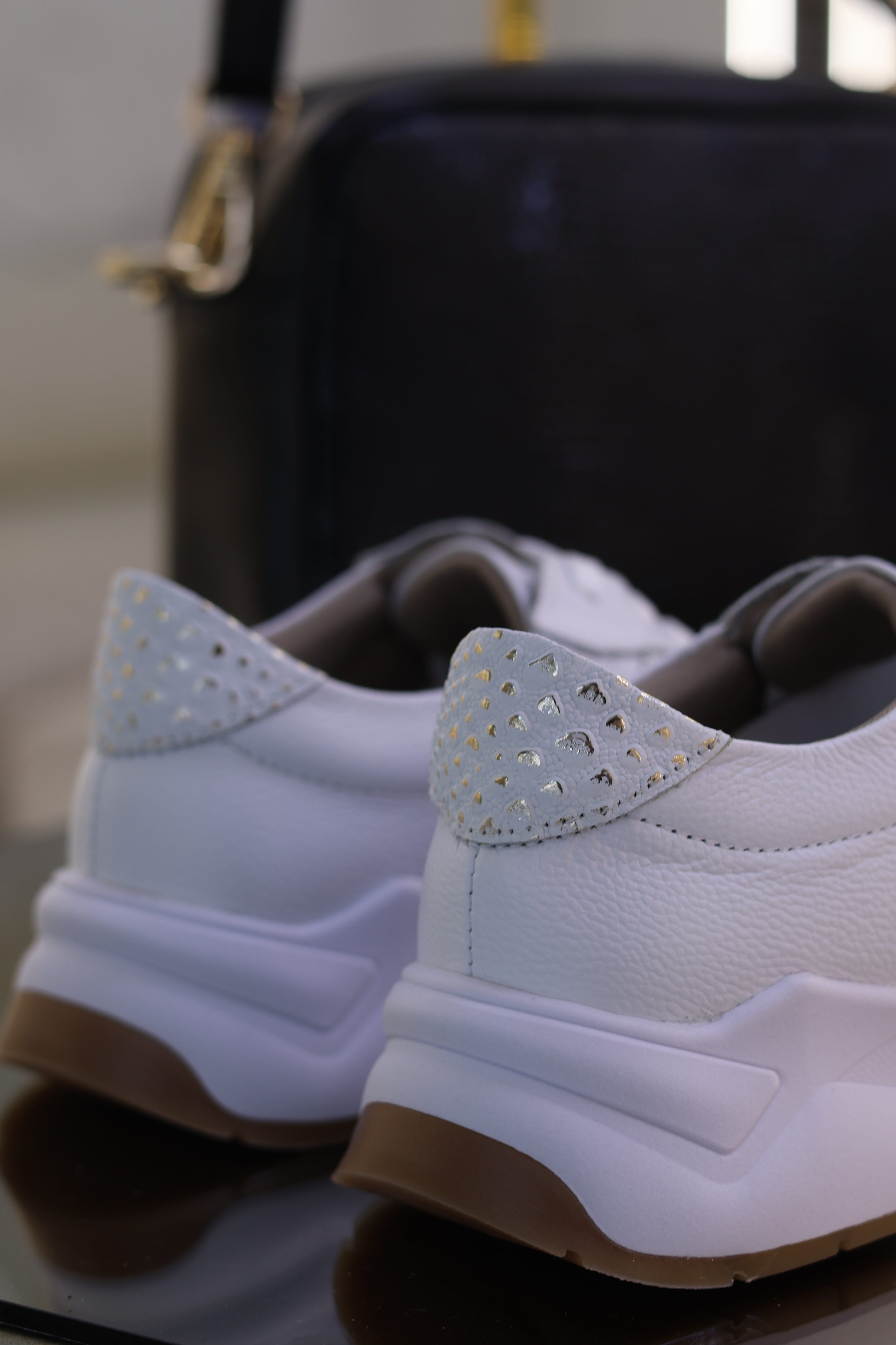 Tenis Oso Blanco Zafiro en cuero