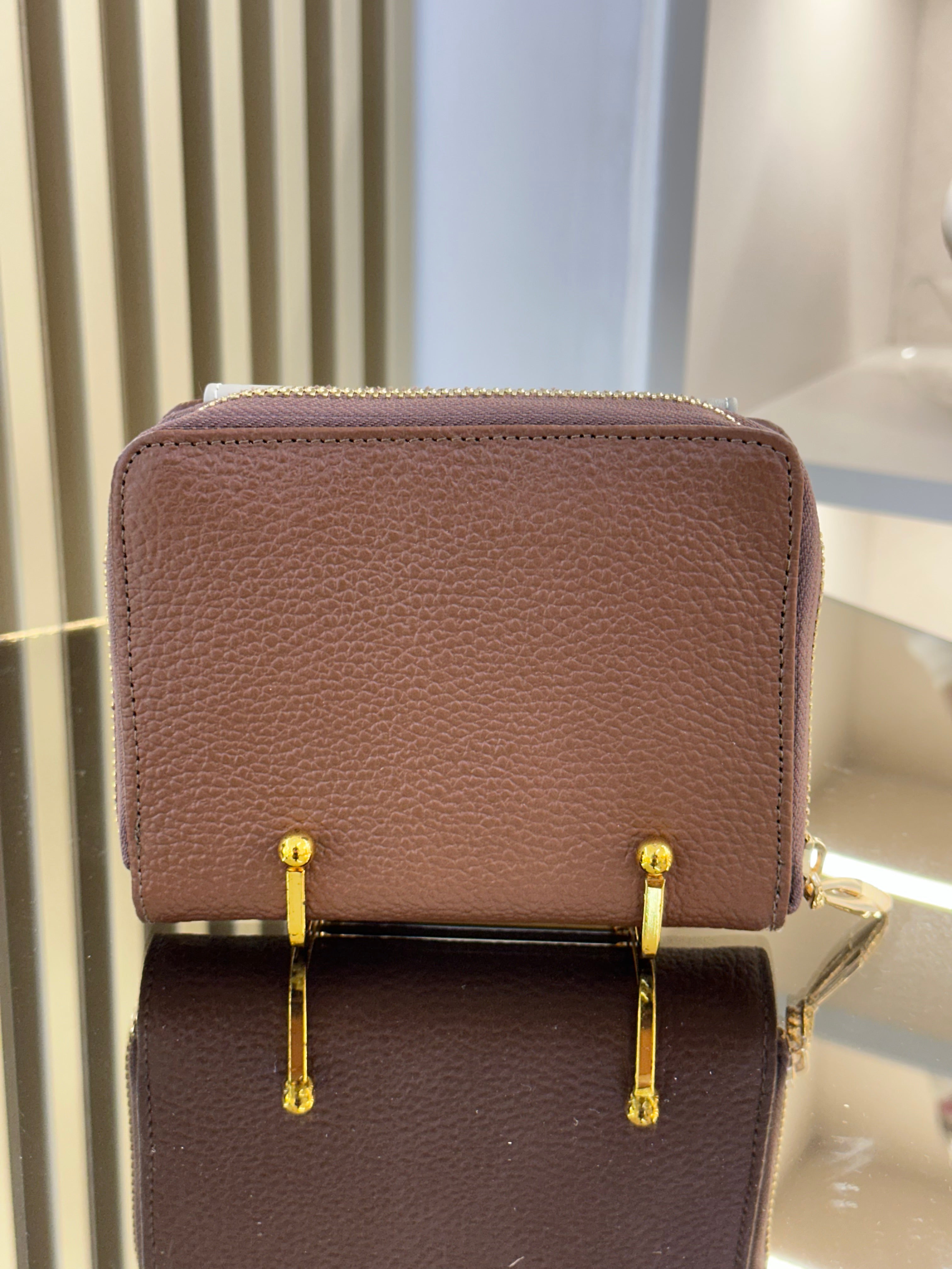 Billetera cafe Paula Vélez