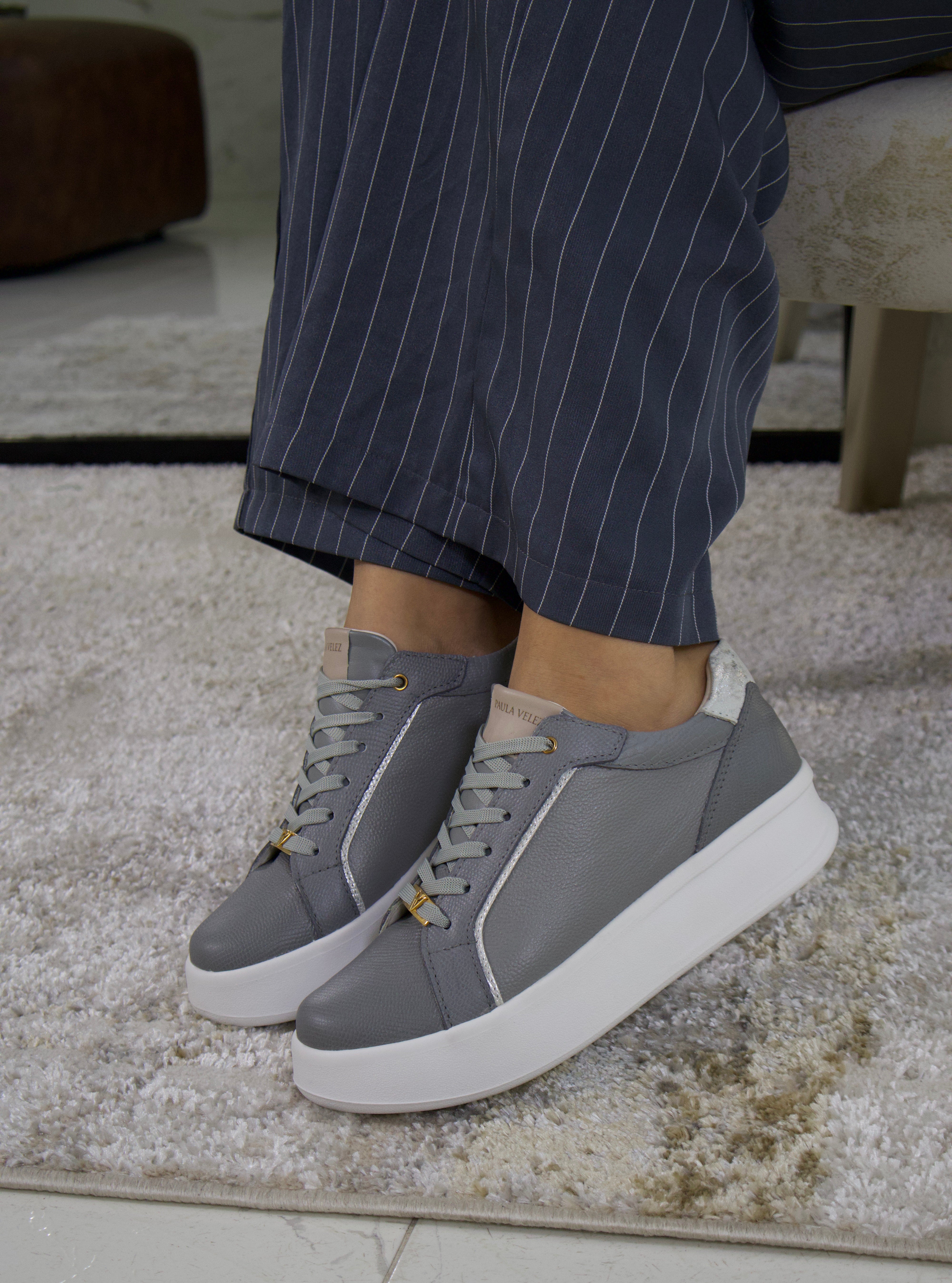 Tenis Bonny Gris en cuero