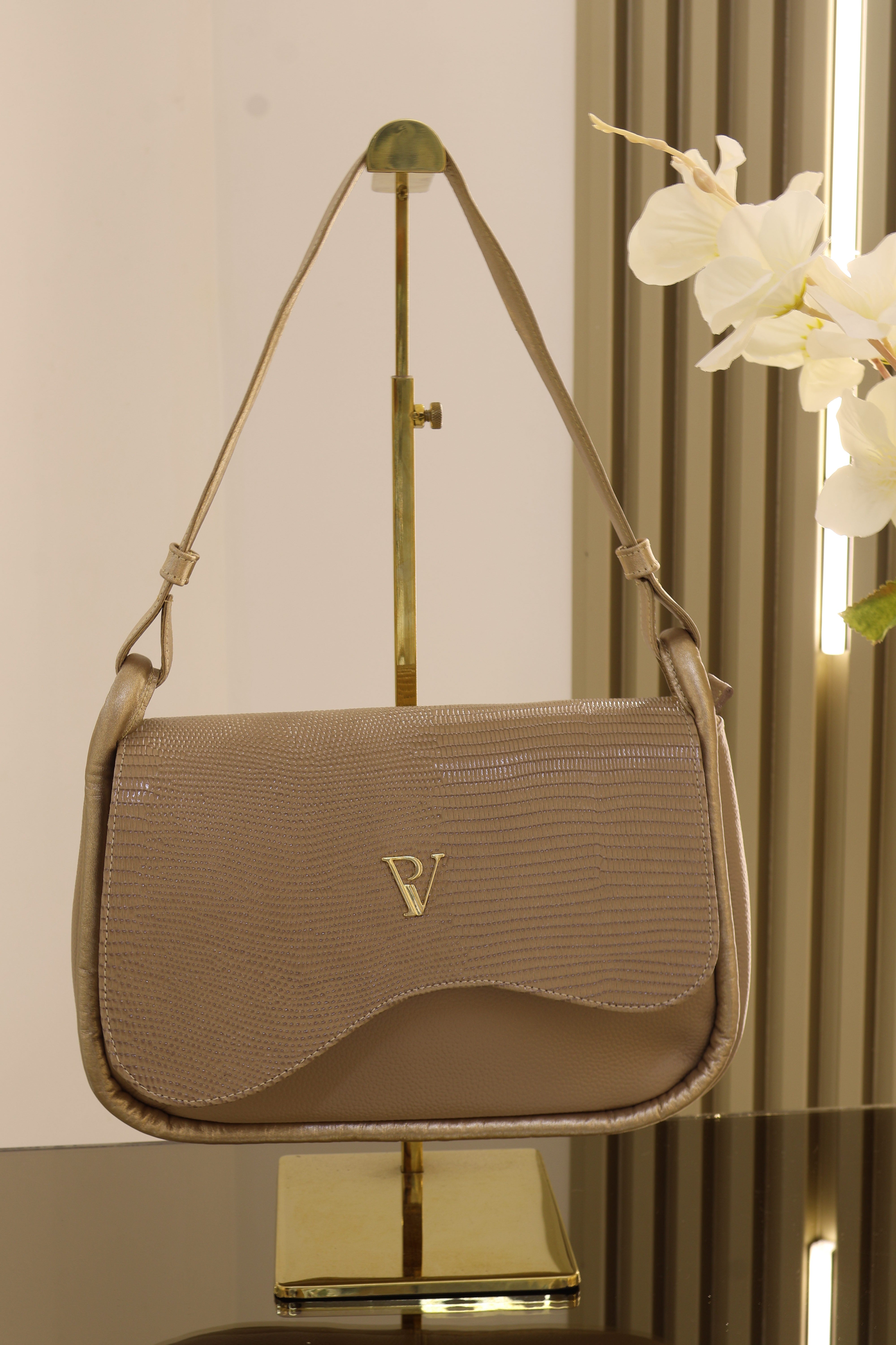 Bolso Moana en cuero Taupe Champán