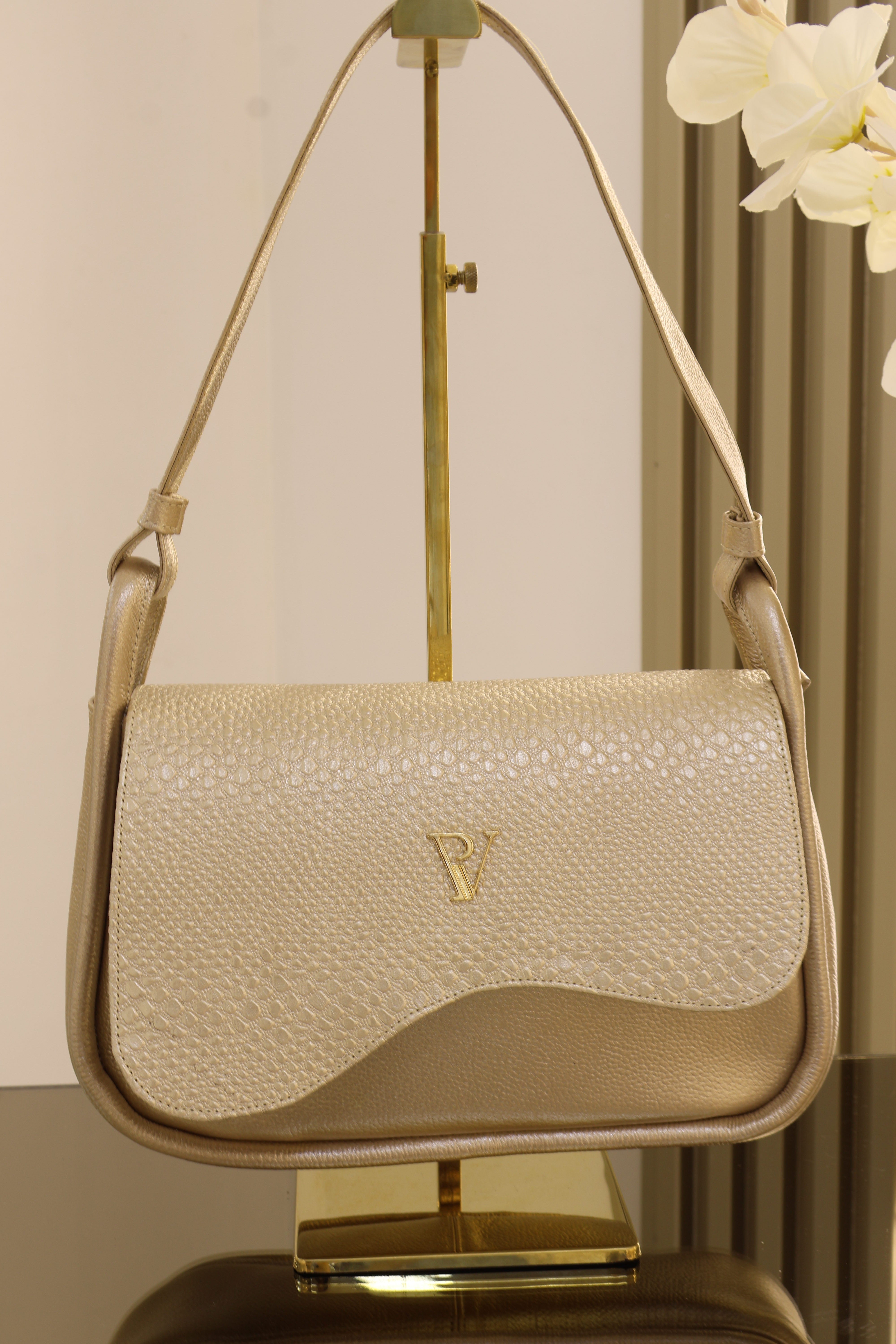 Bolso Moana en cuero Champán Folia