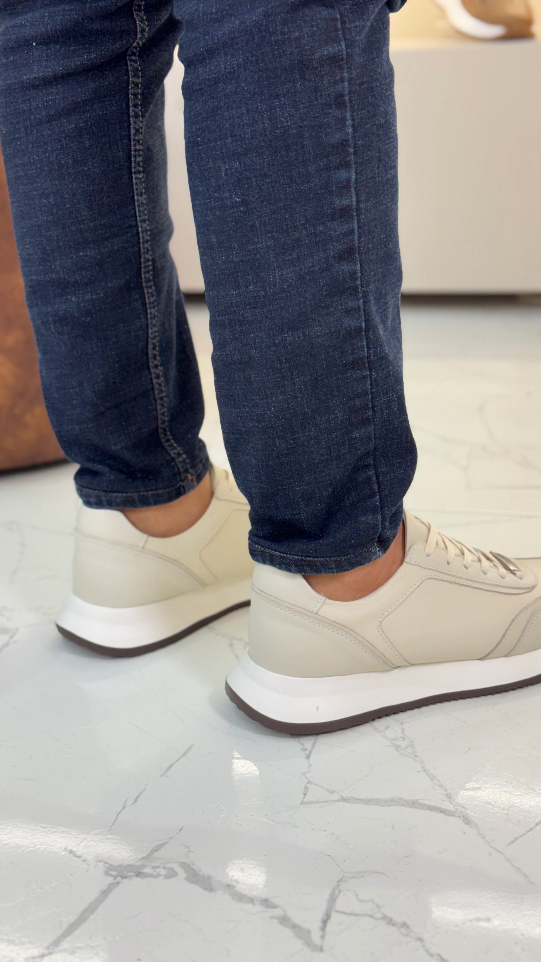 Tenis Origen Avena en Cuero para hombre