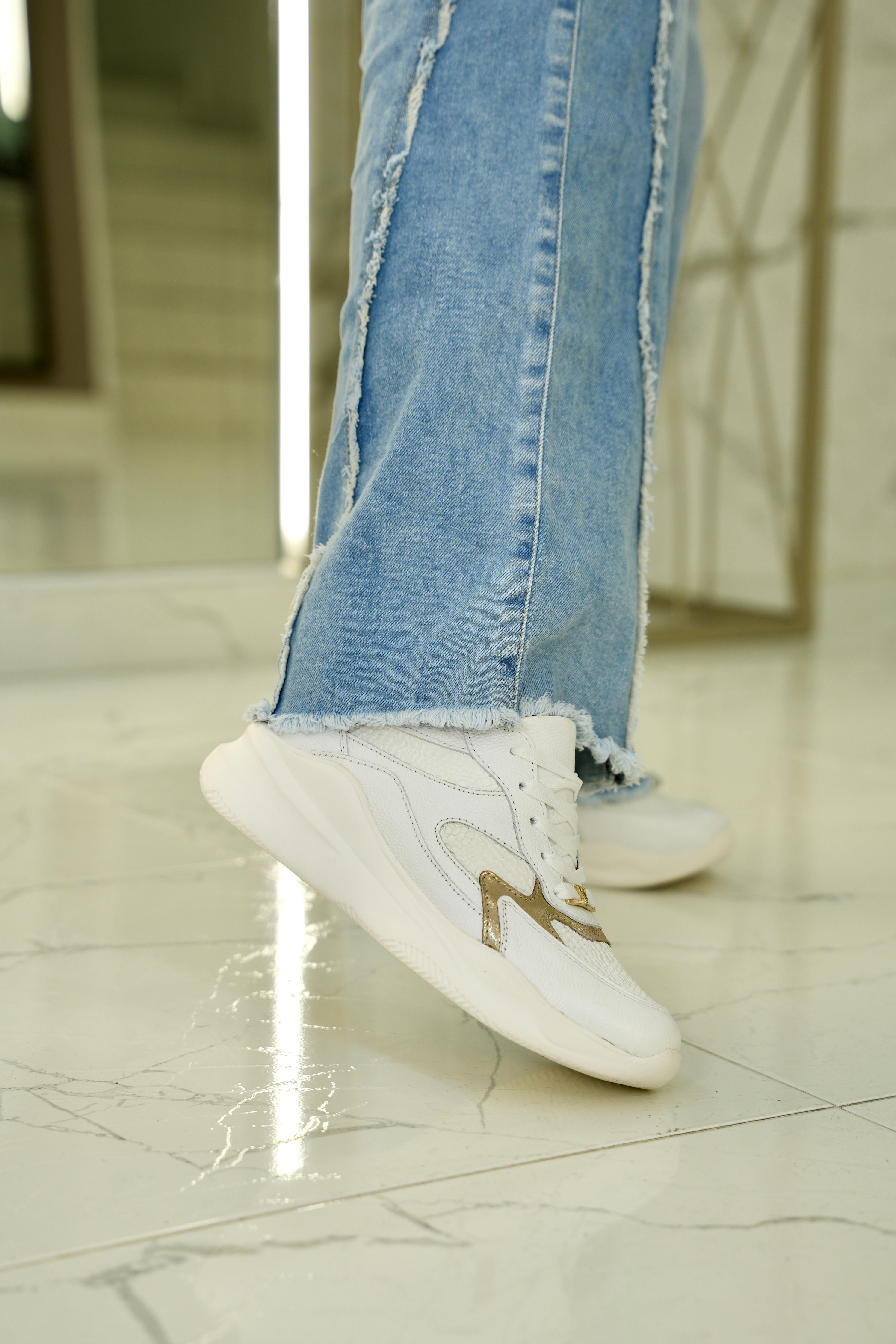 Tenis de cuero Samara blanco folia Liz