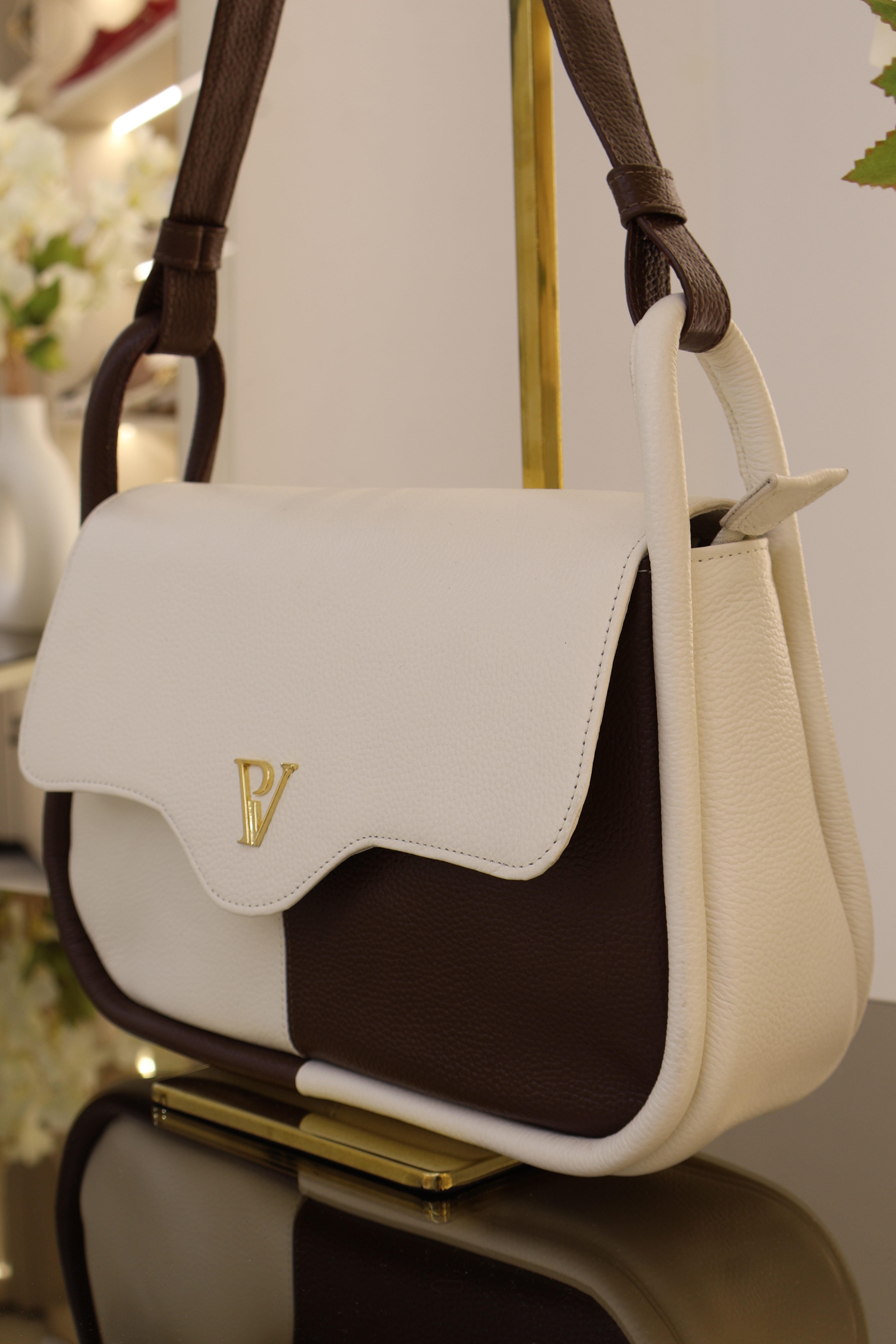 Bolso Anastasia Talco Cafe en cuero