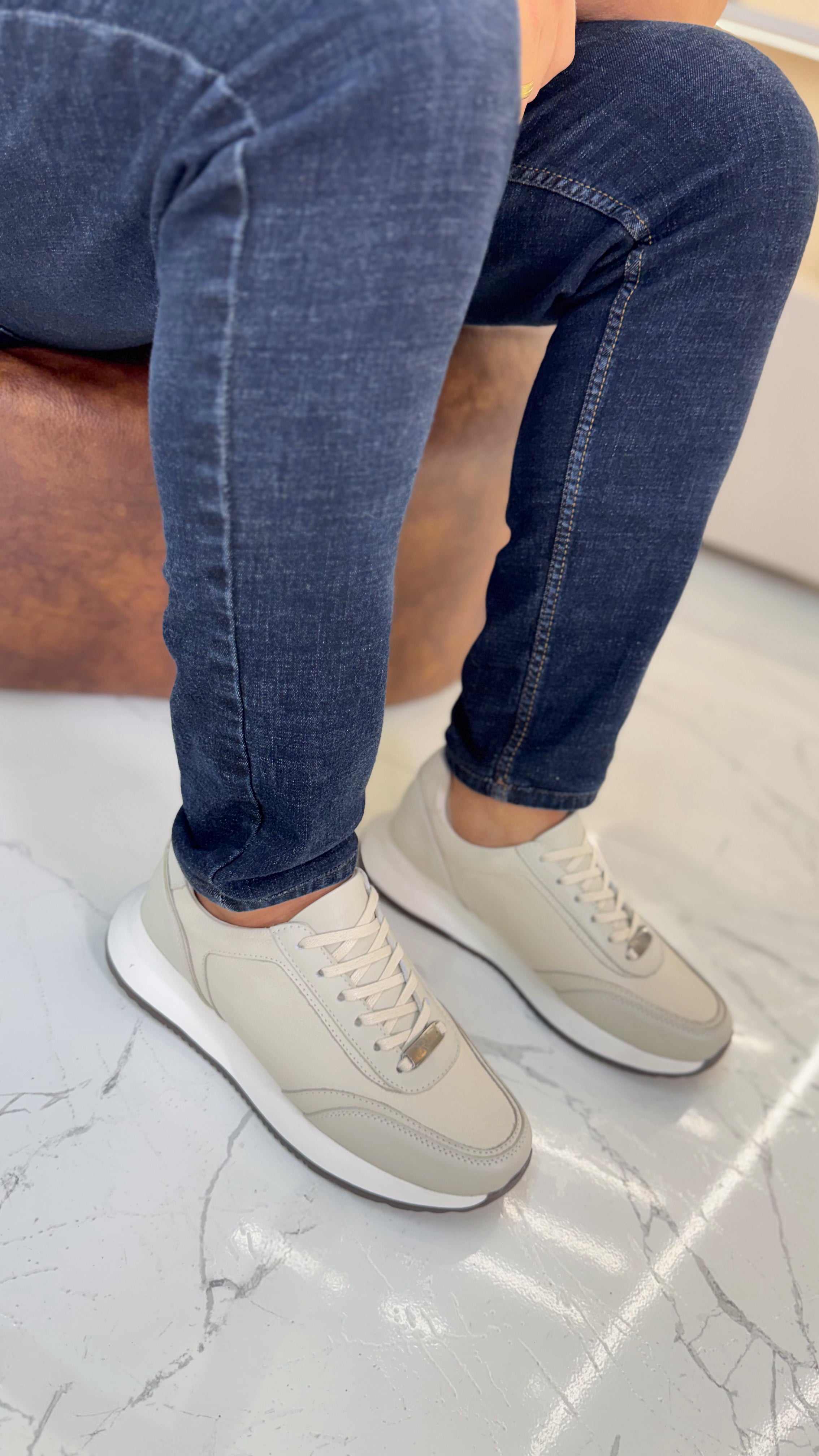 Tenis Origen Avena en Cuero para hombre