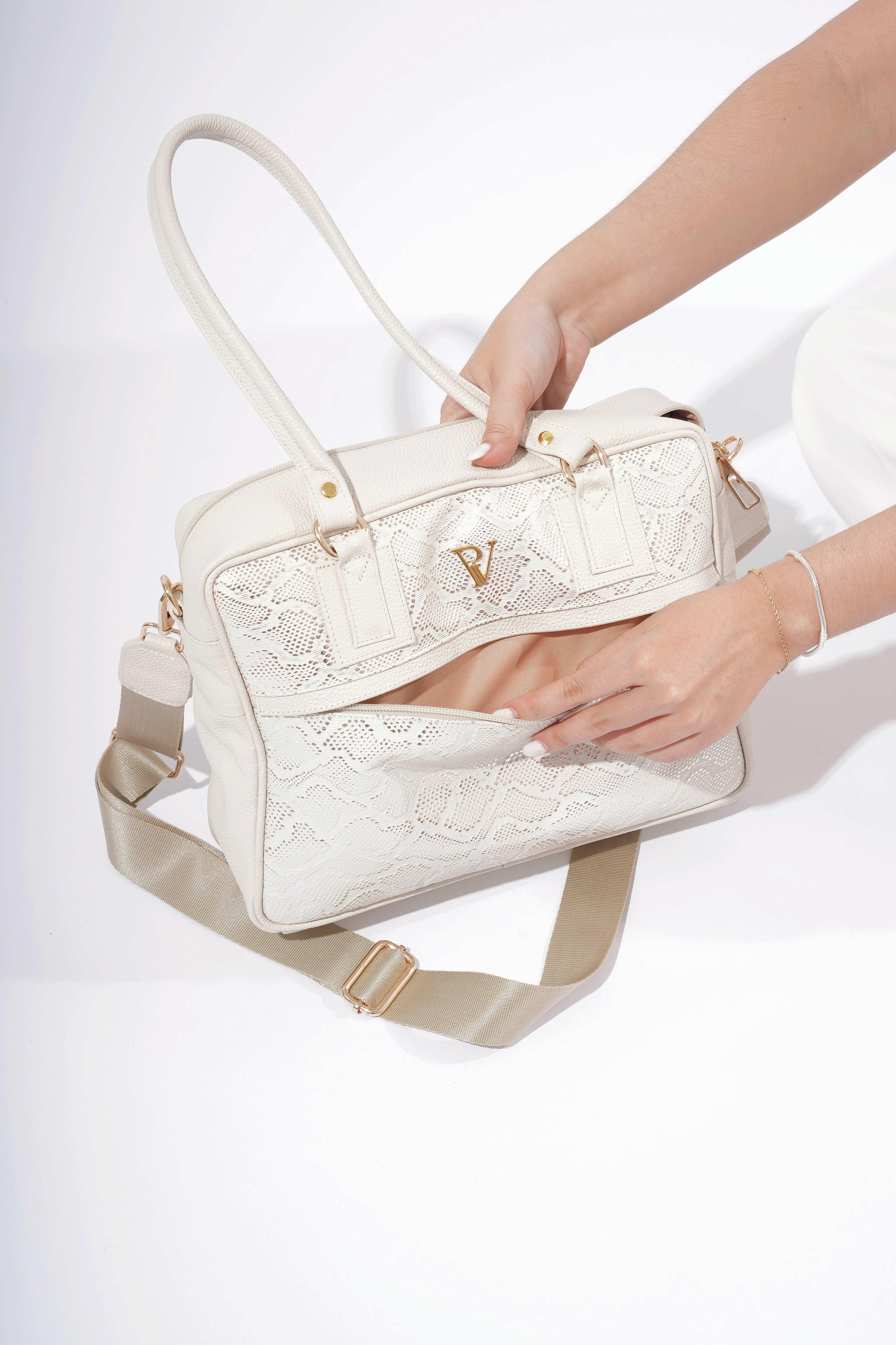 bolso charlotte talco