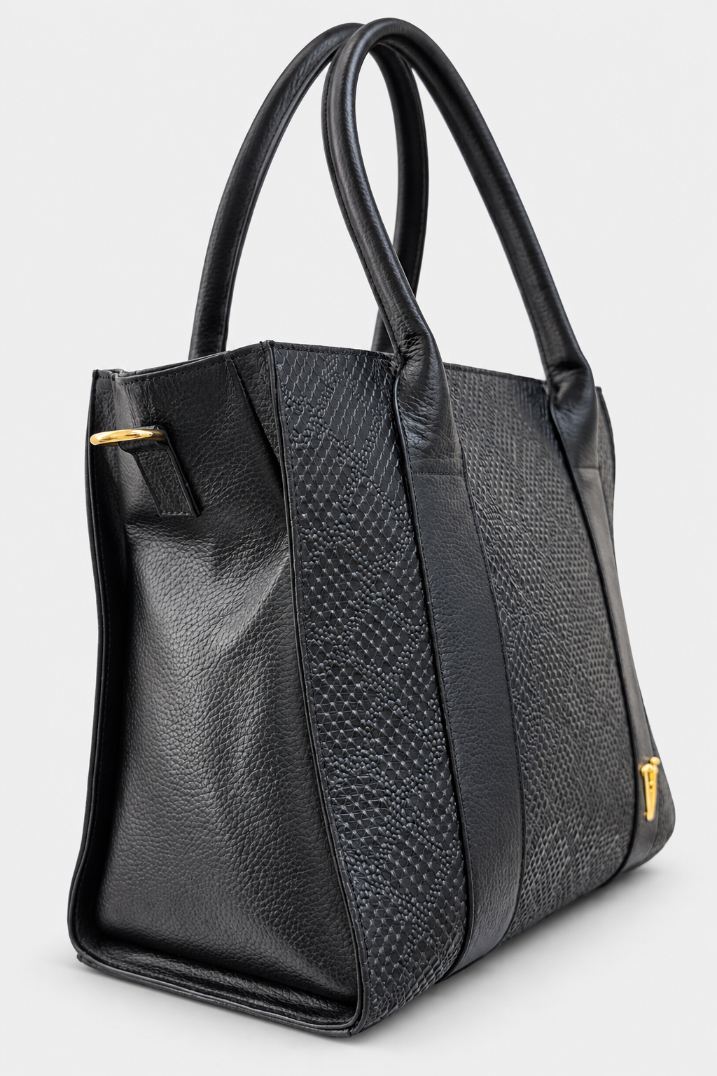 Bolso Firenze en cuero Negro - Paula Vélez
