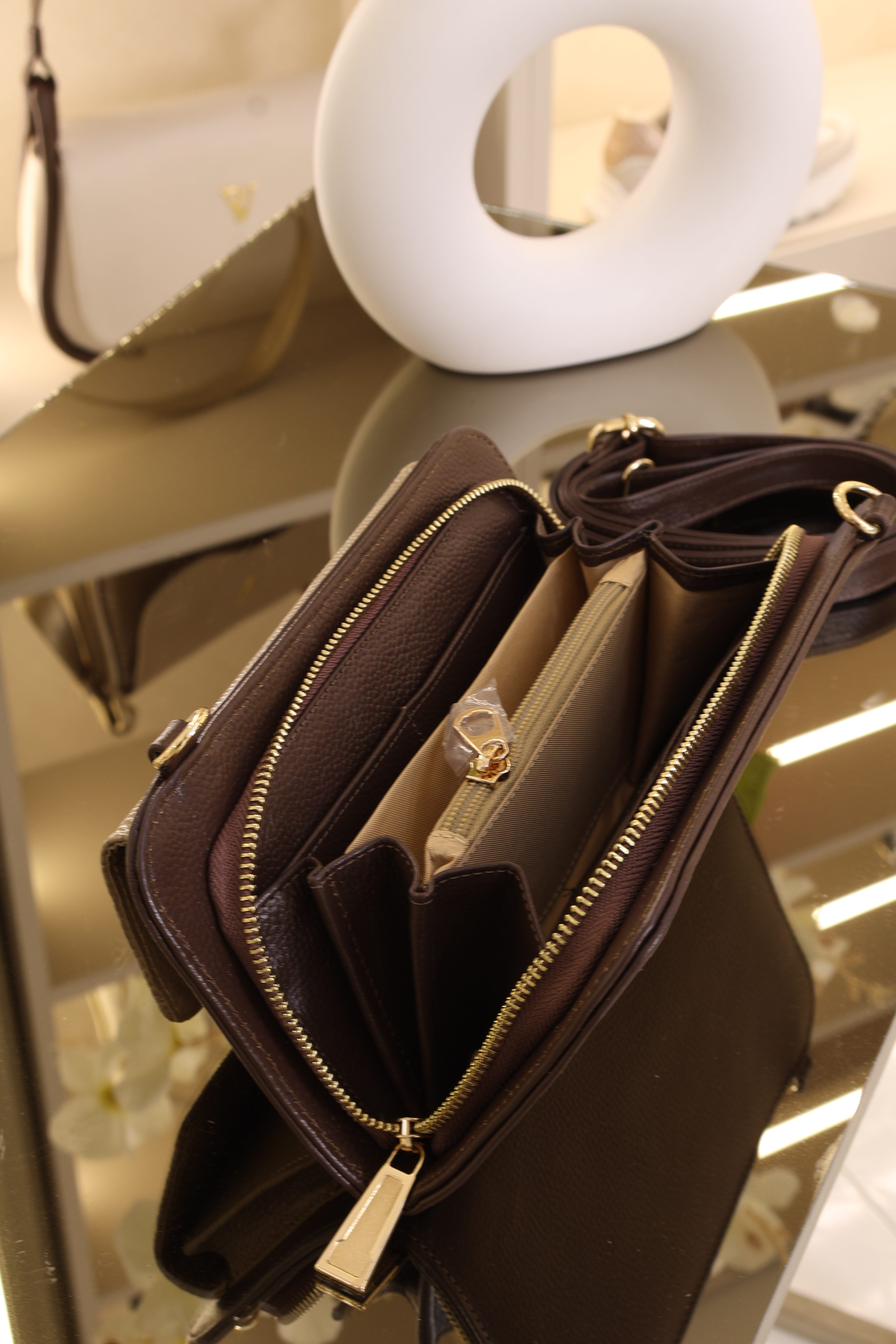 Billetera manos libres en cuero Taupe x Café