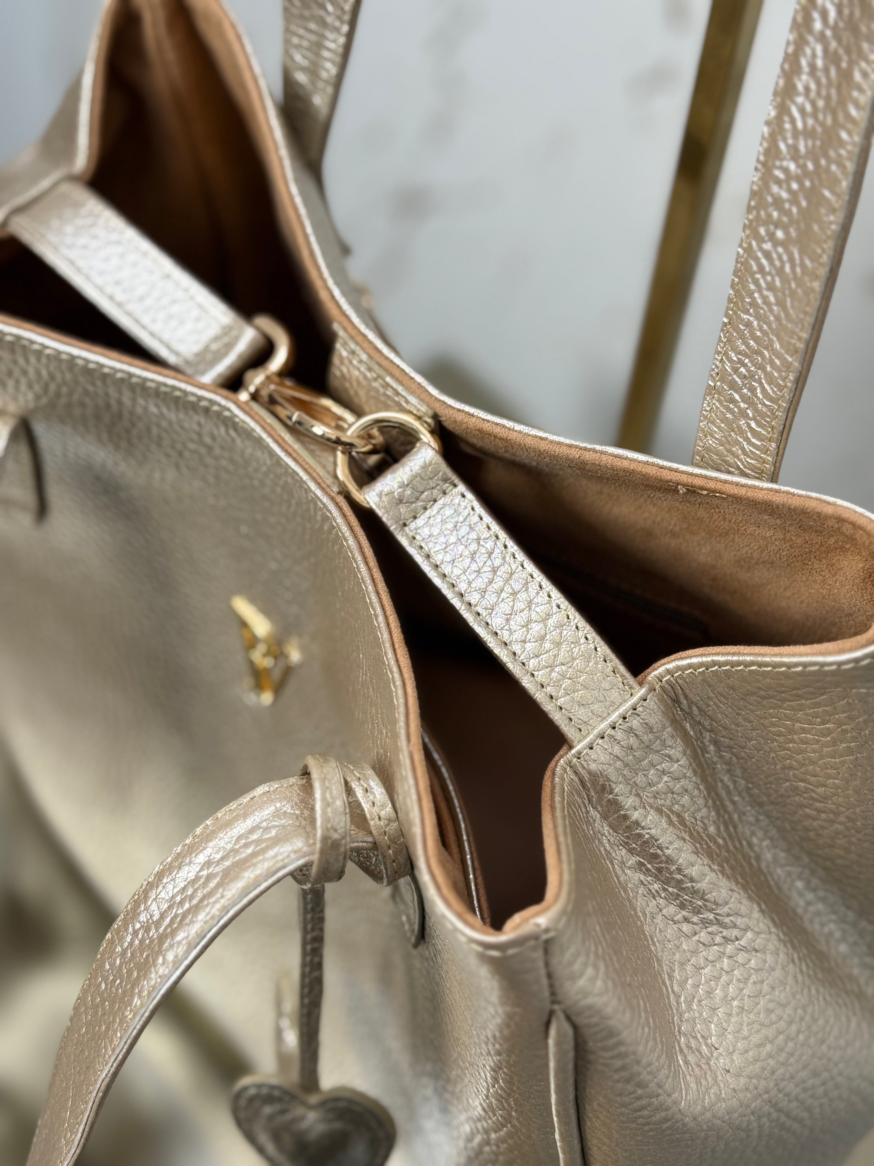 Bolso Alma Champán en Cuero