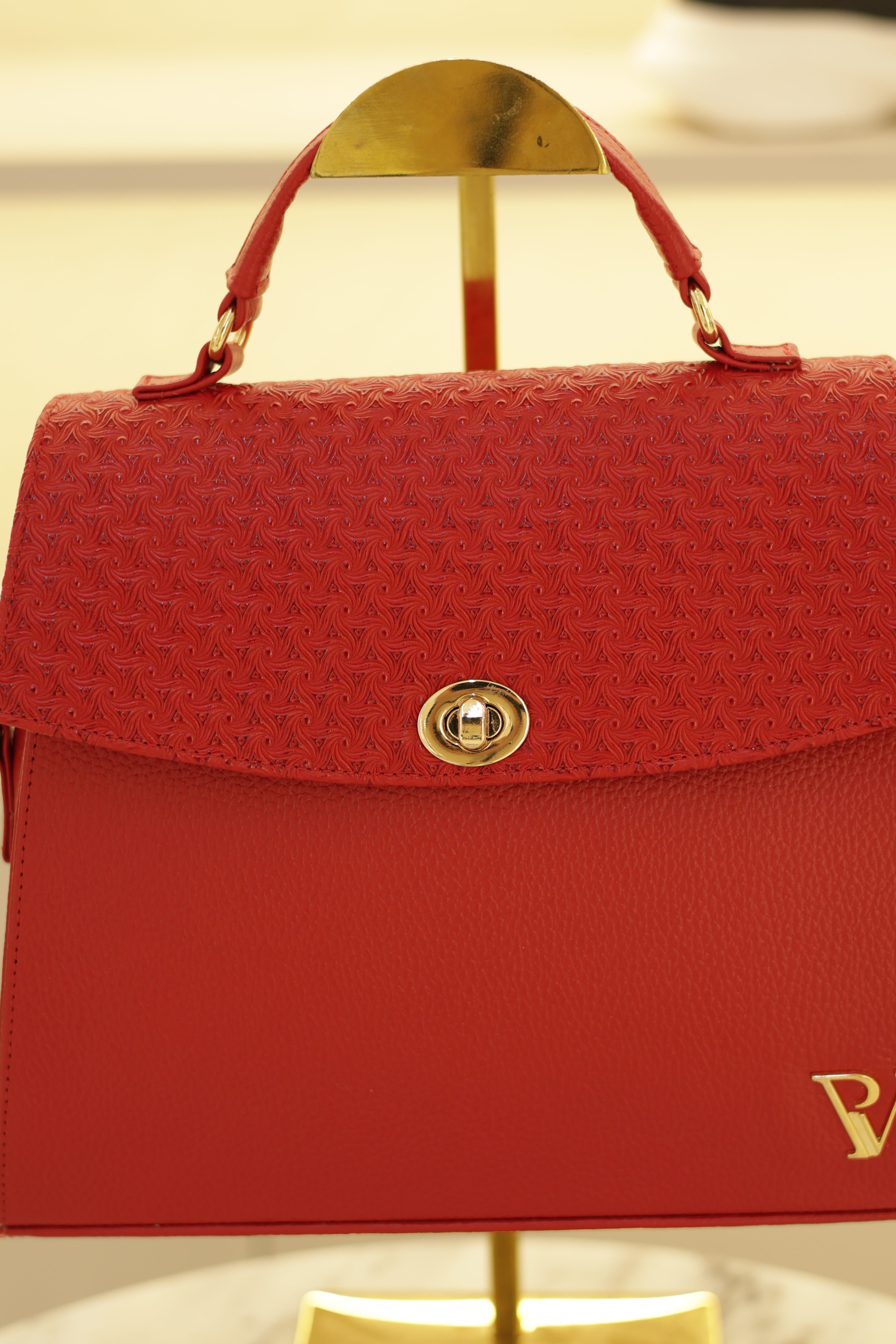 Bolso de cuero rojo ck