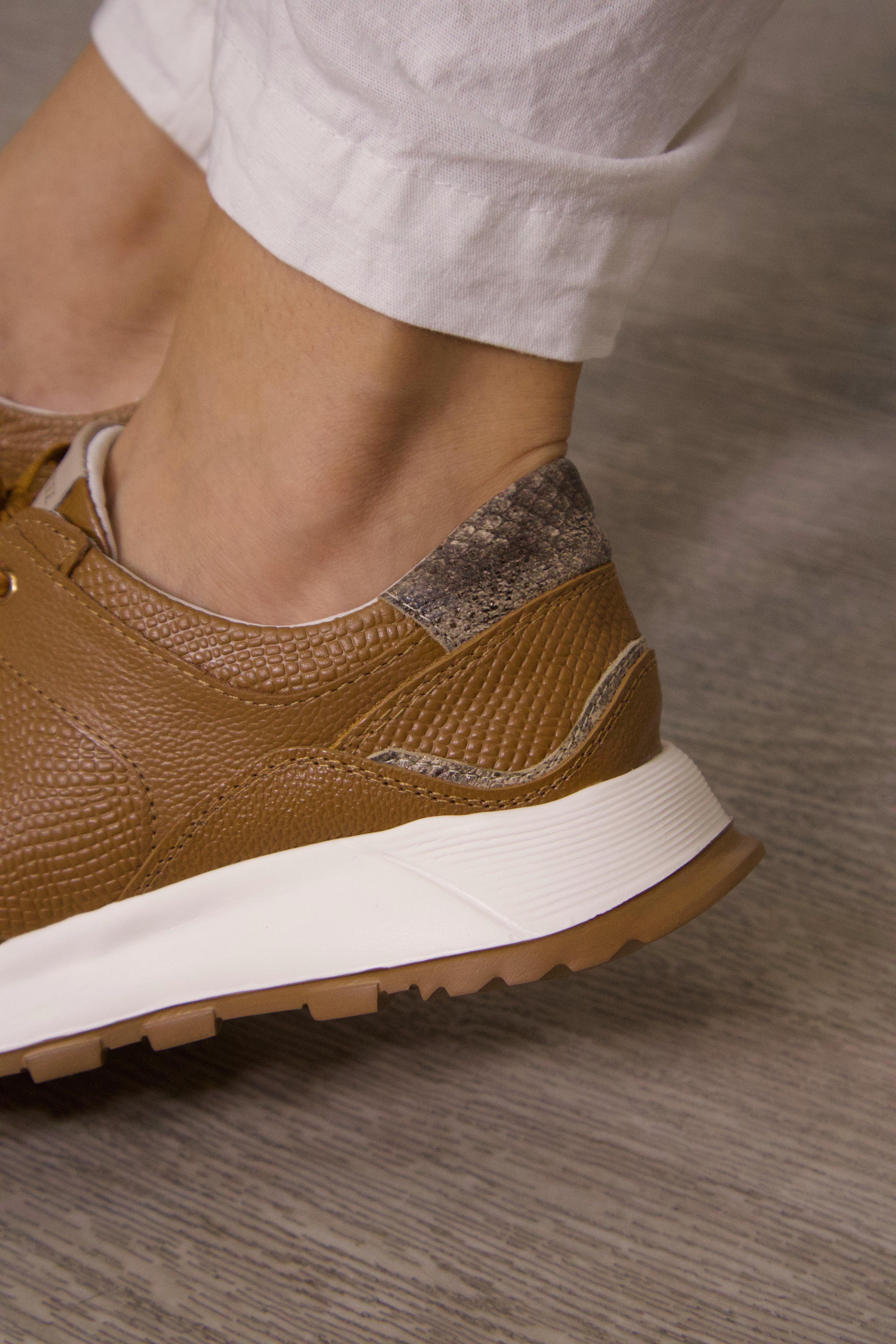 Tenis Denver Miel Nadal en cuero