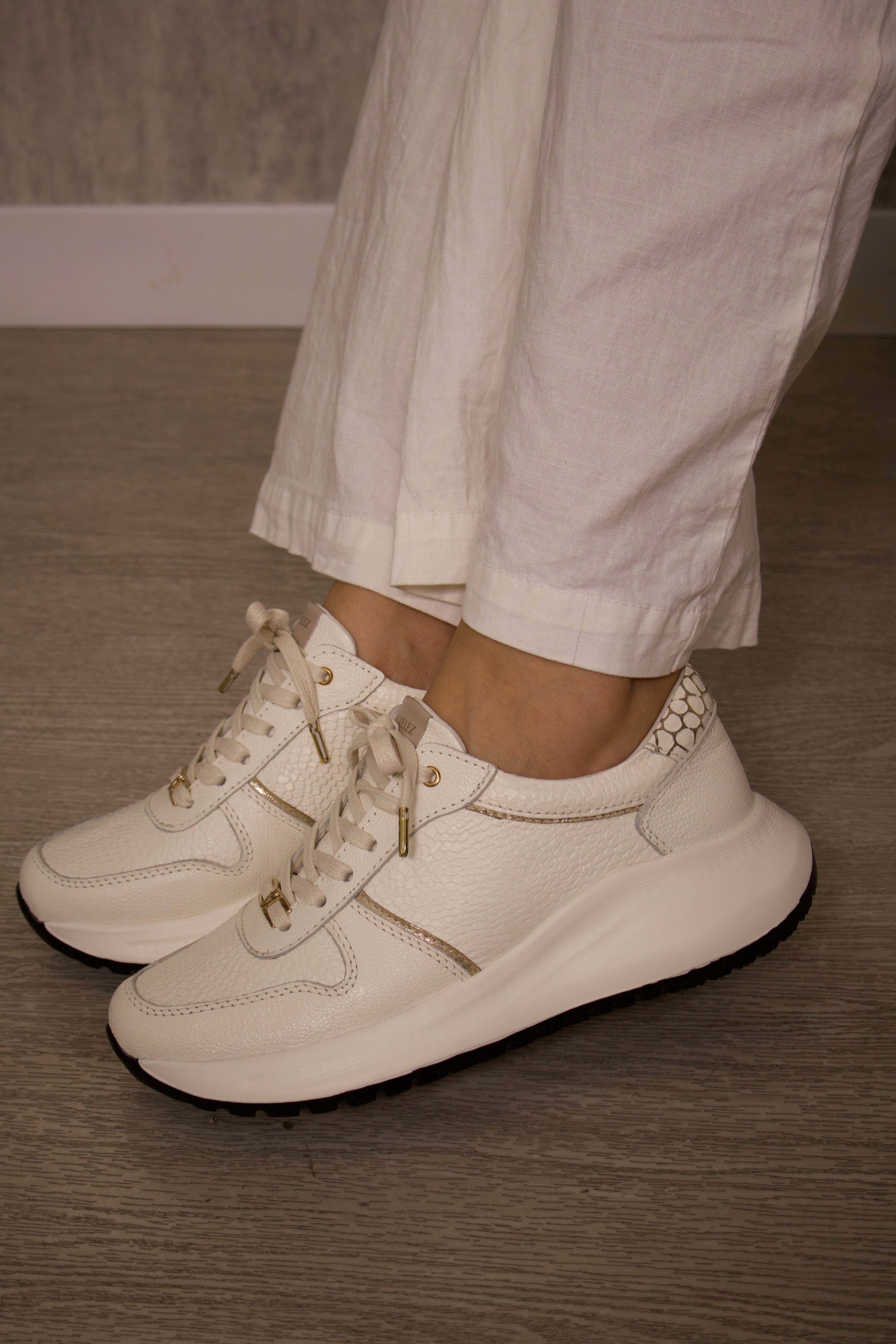 Tenis Channel Talco Oro en cuero