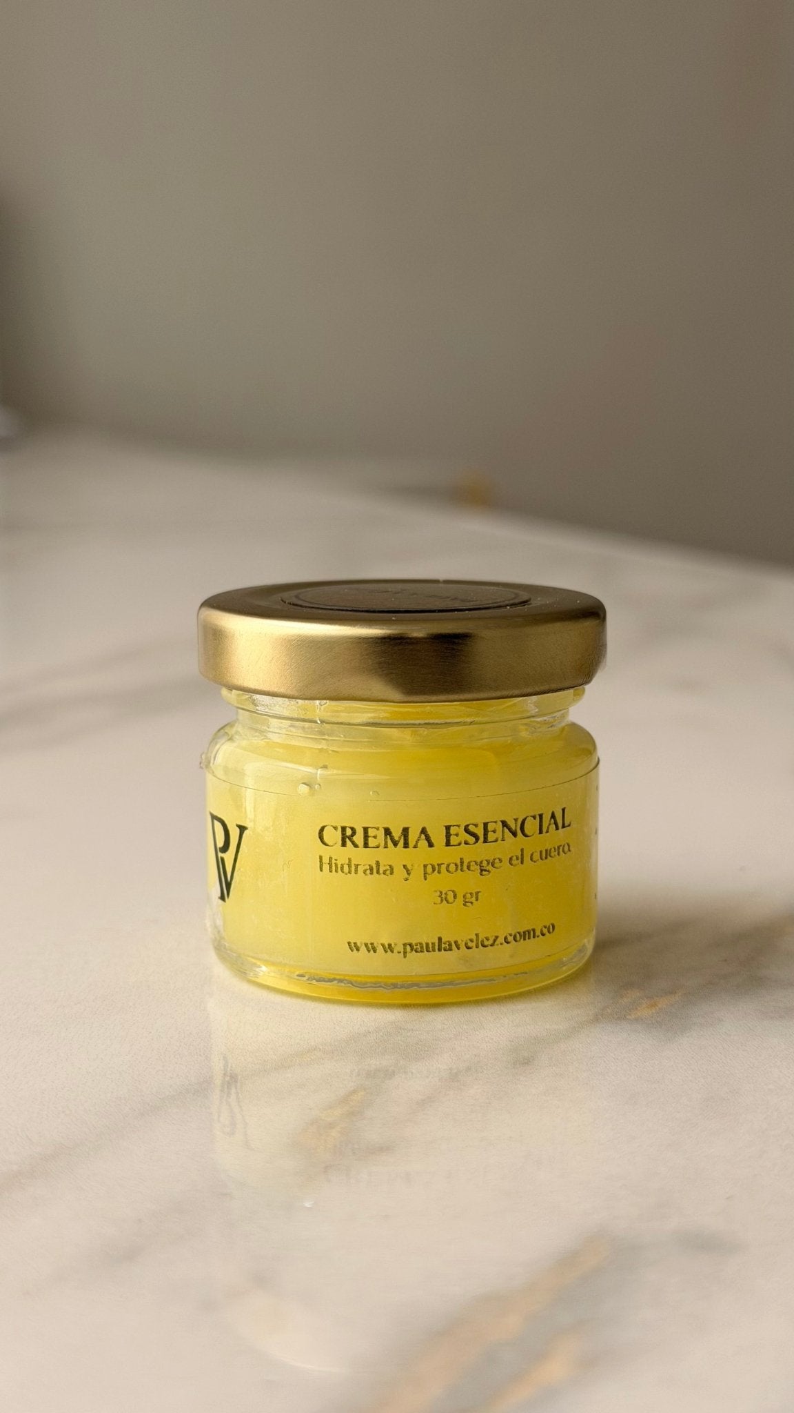 Crema esencial para cuero - PAULA VELEZ