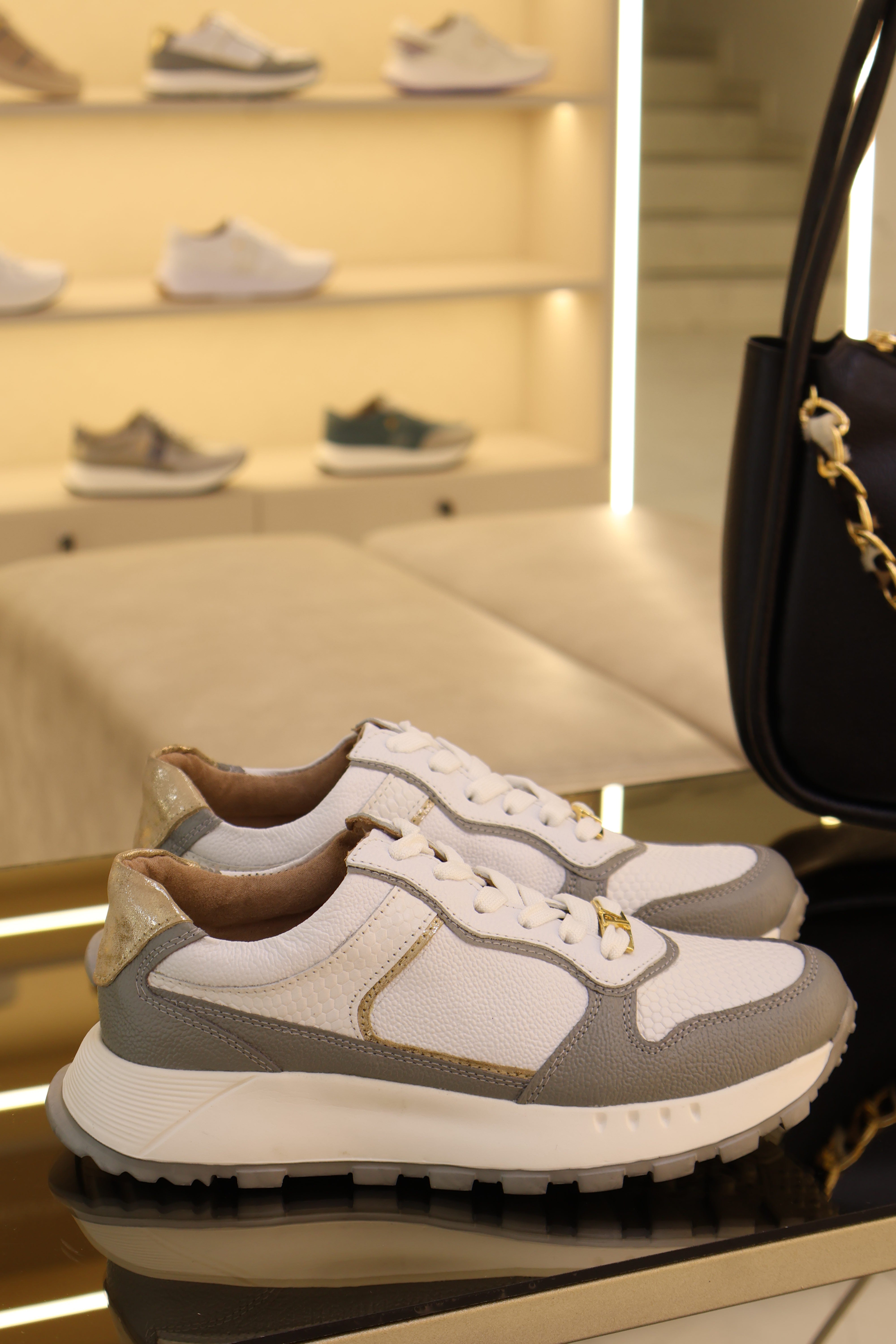 Tenis de cuero Romeo gris blanco Nadal
