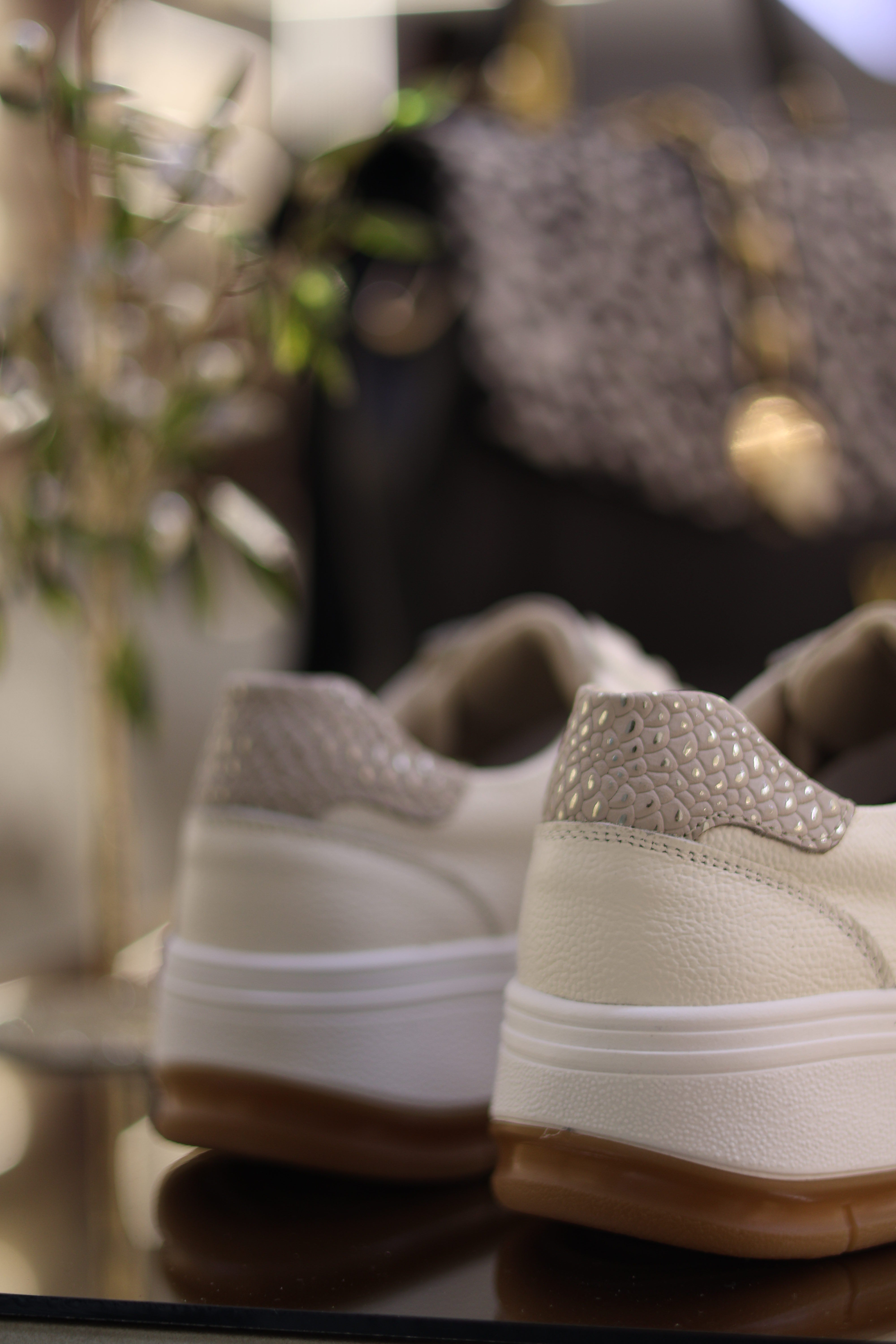 Tenis Aspen Talco x Miel en cuero