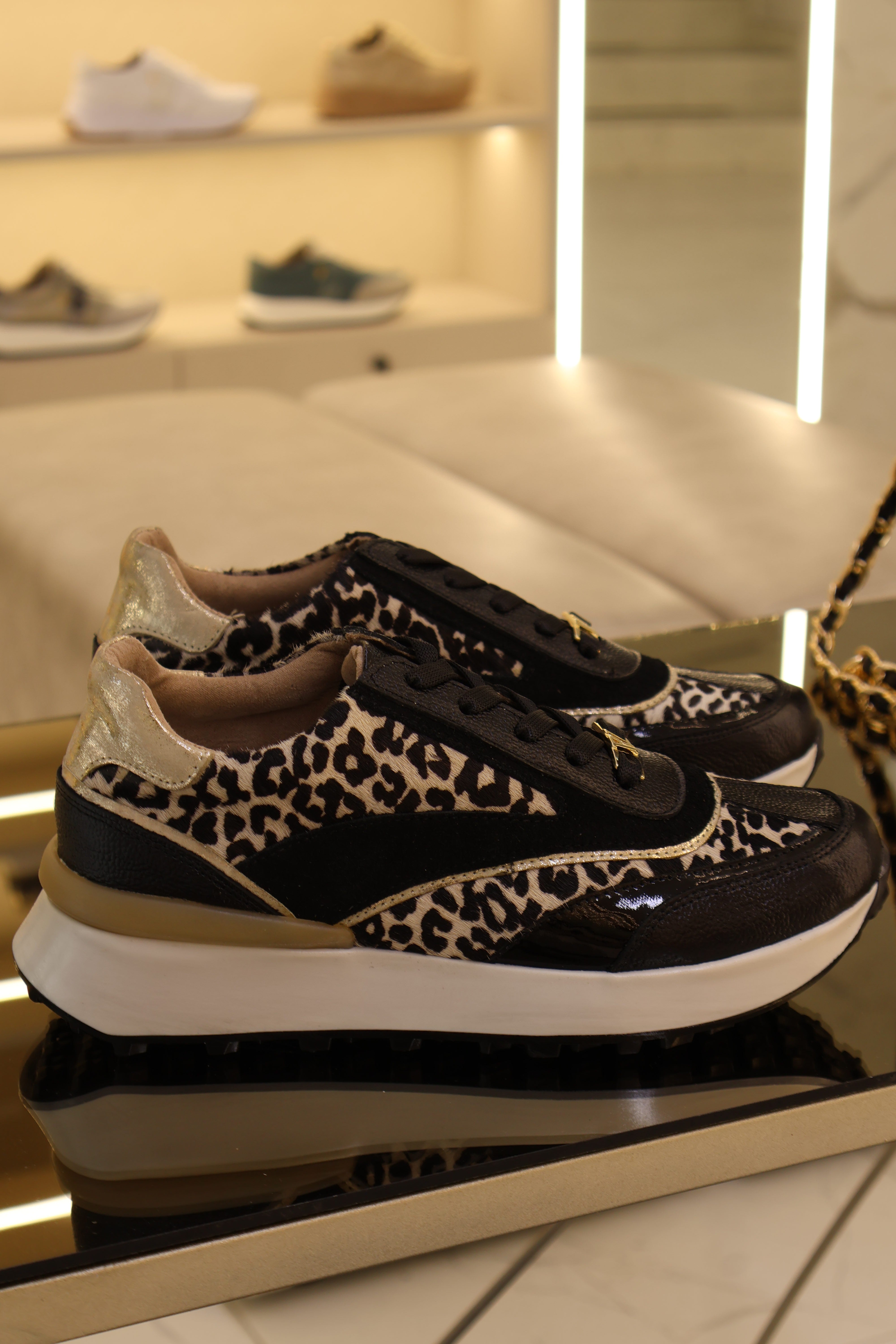 Tenis de cuero Bariloche Negro Folia luxury