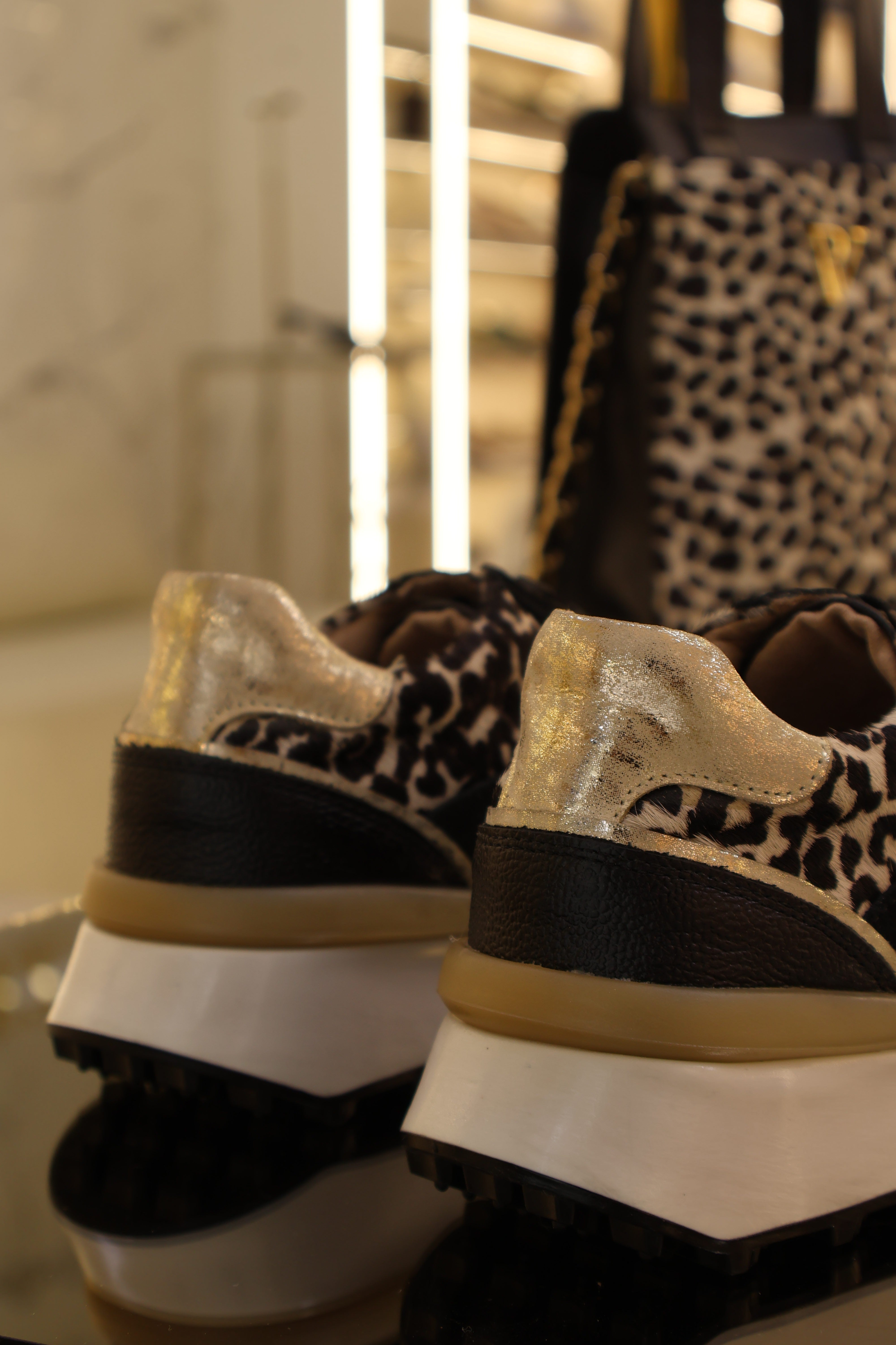 Tenis de cuero Bariloche Negro Folia luxury