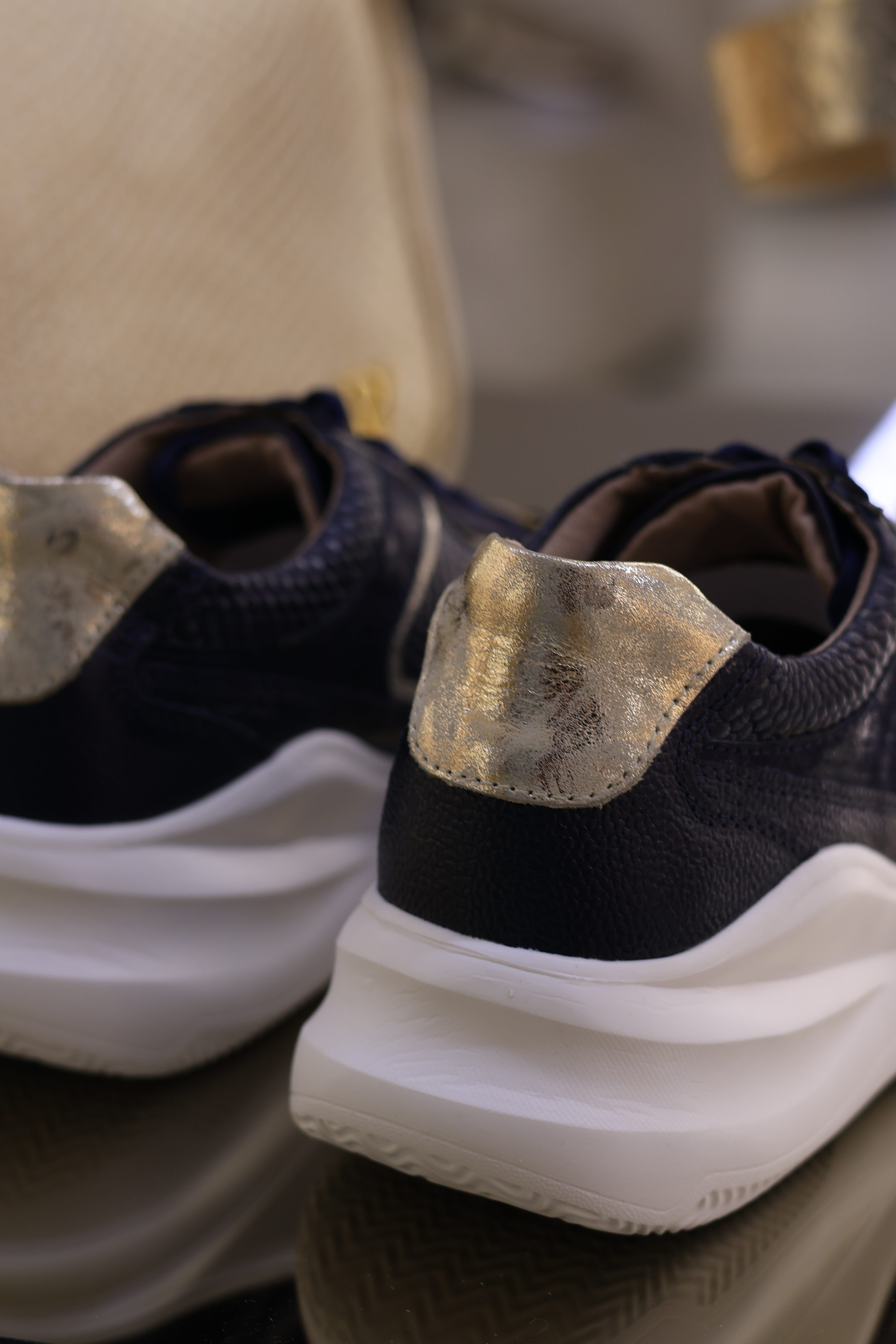 Tenis de cuero Romeo azul