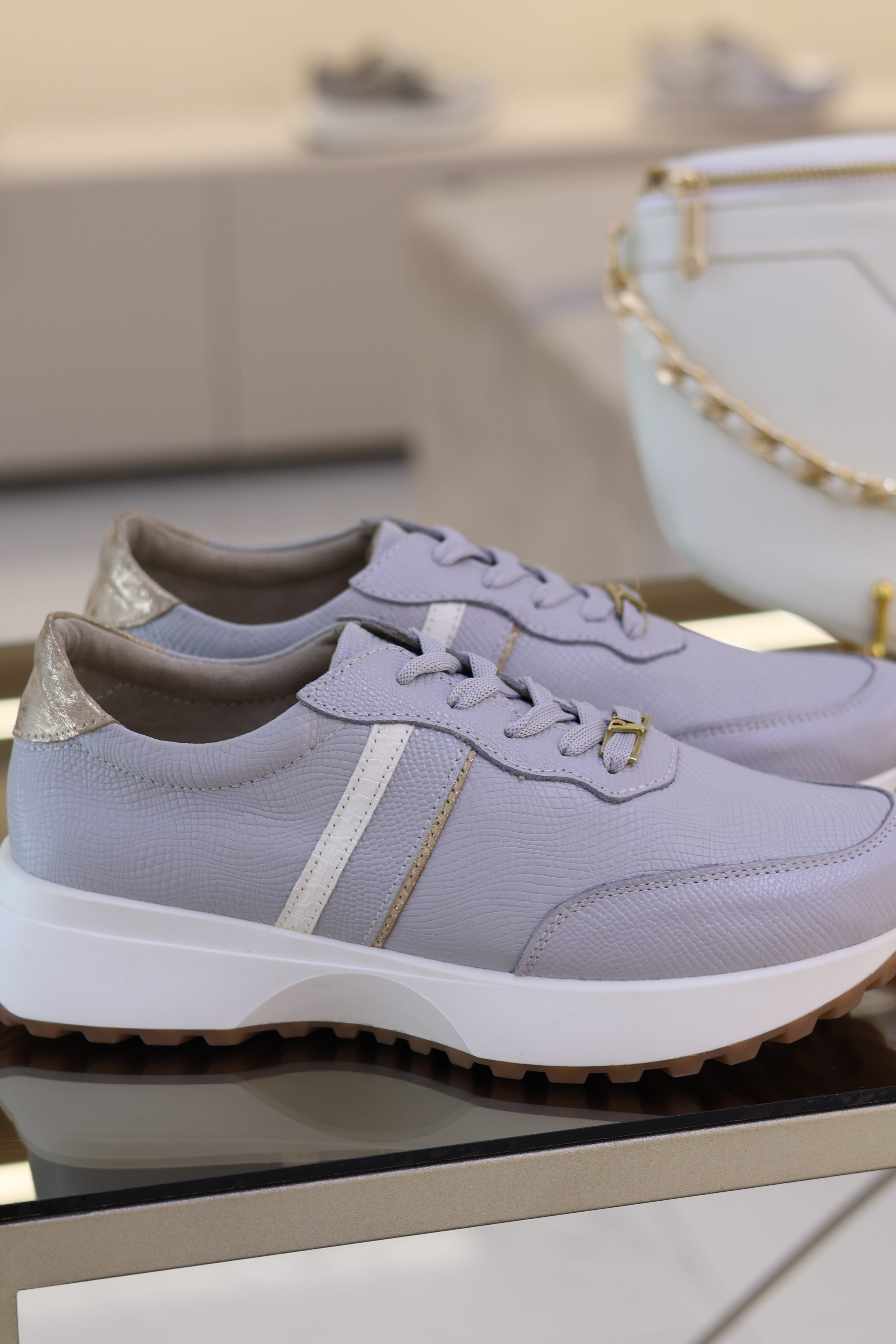 Tenis de cuero Oso baby blue