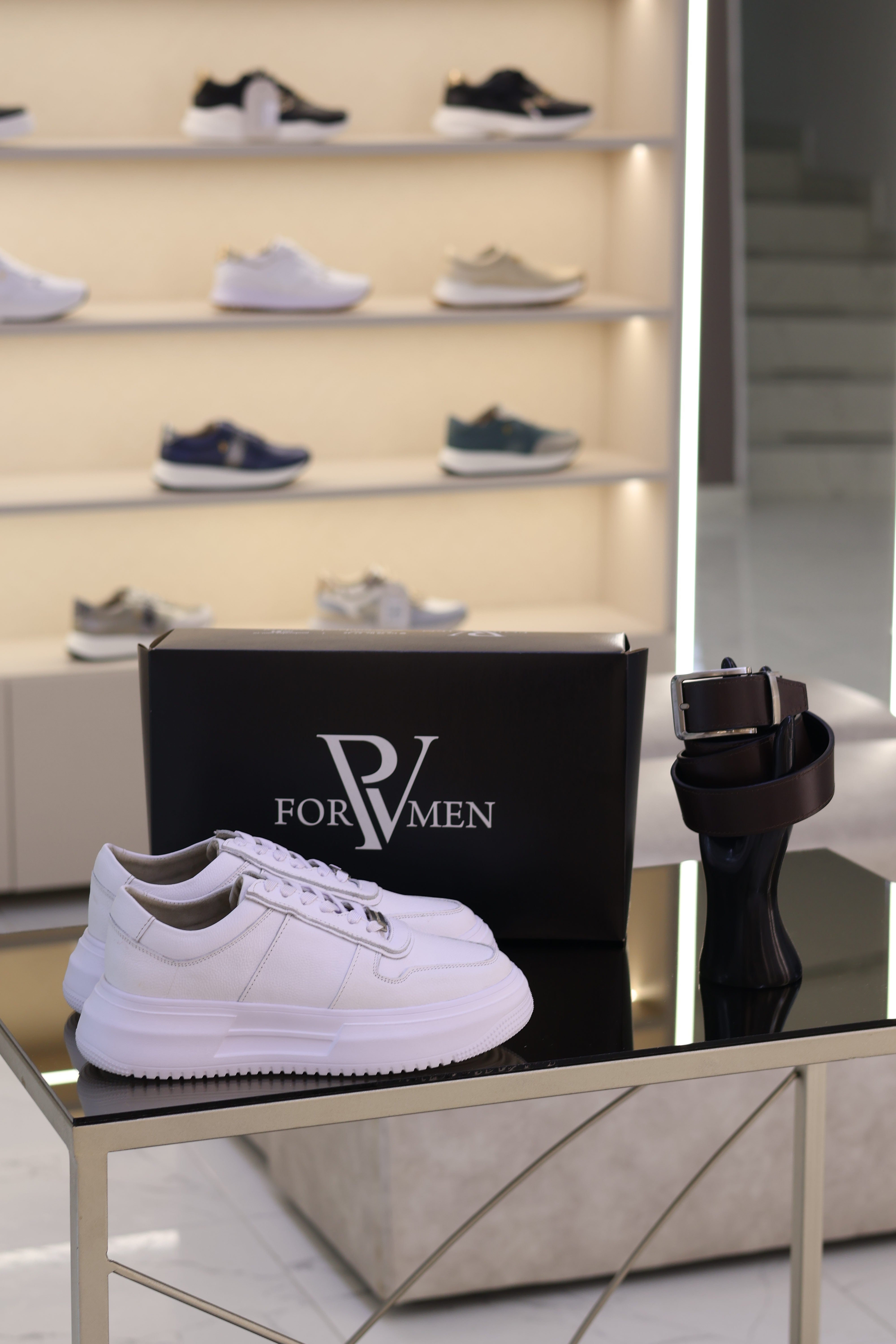Tenis Enzo Blanco en cuero