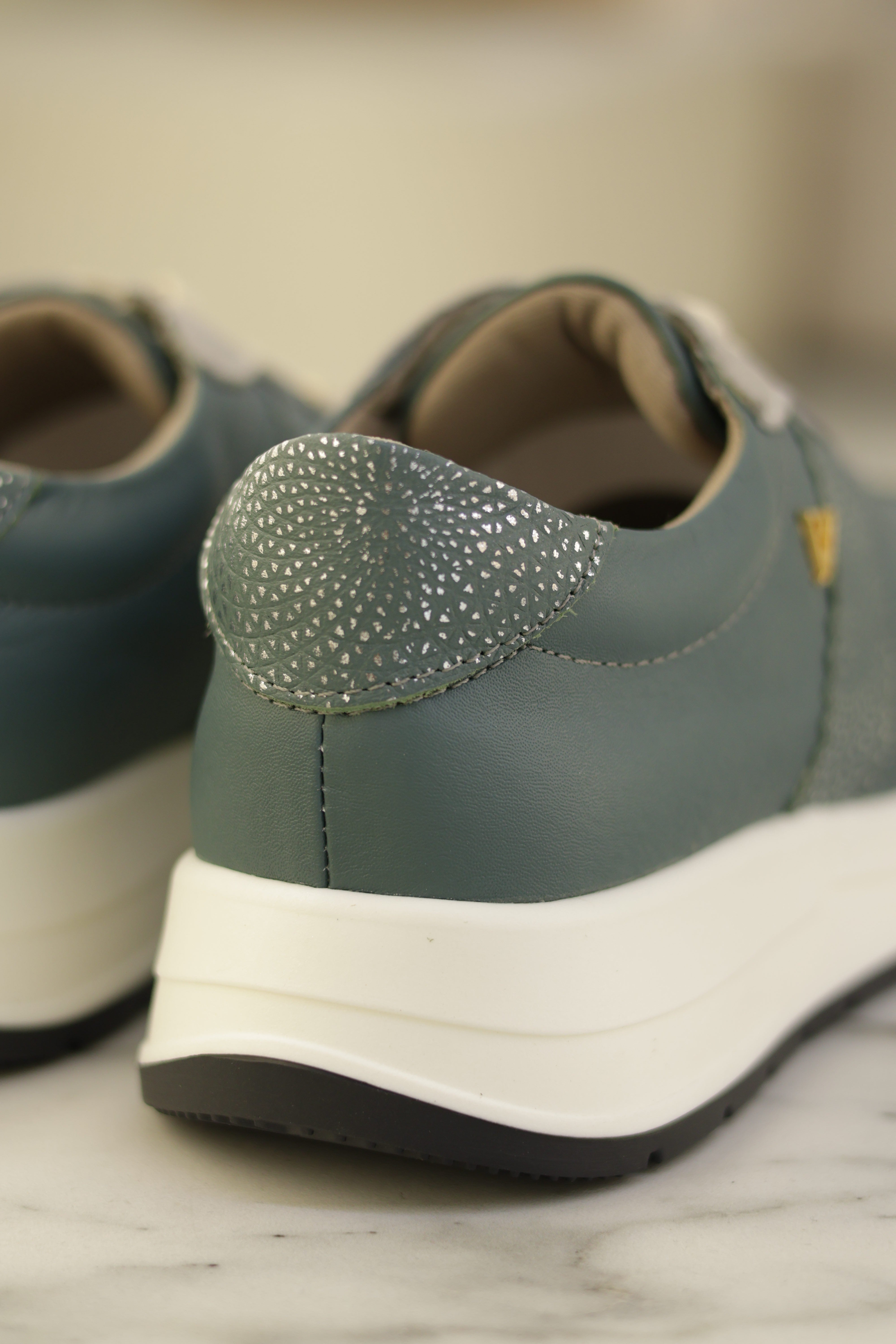 Tenis oso agave náutico en cuero