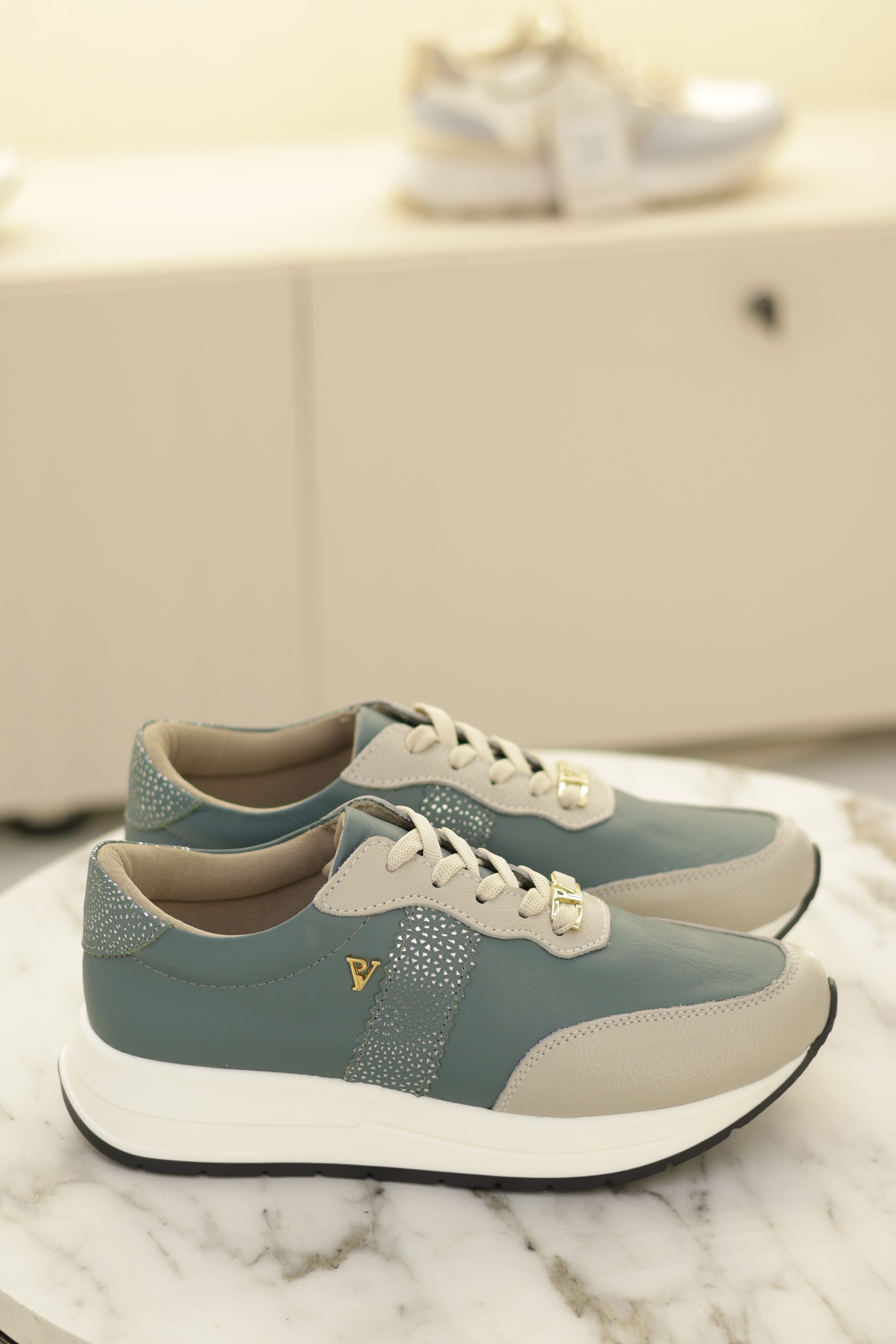 Tenis oso agave náutico en cuero