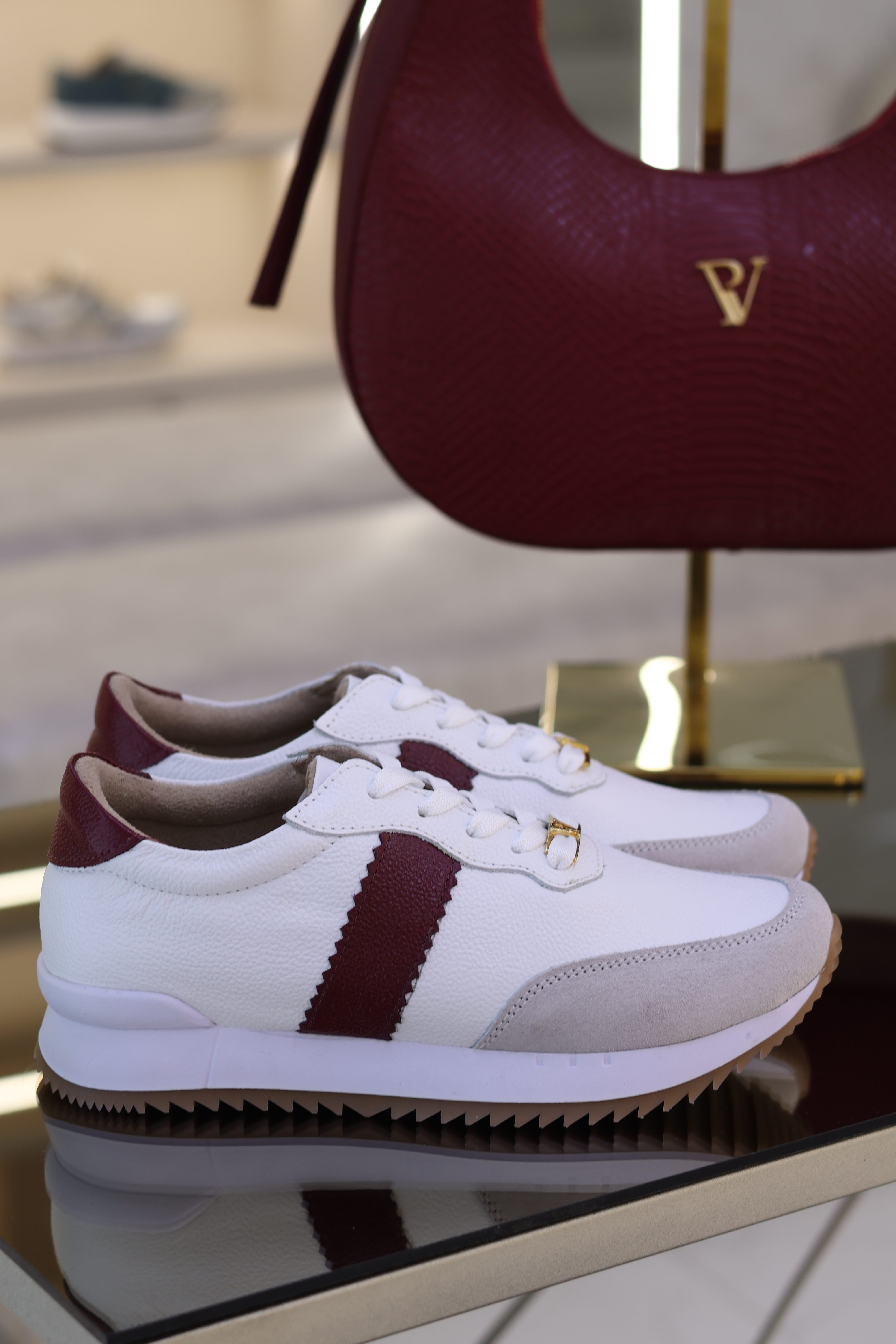 Tenis de cuero Oso blanco vino Luigi