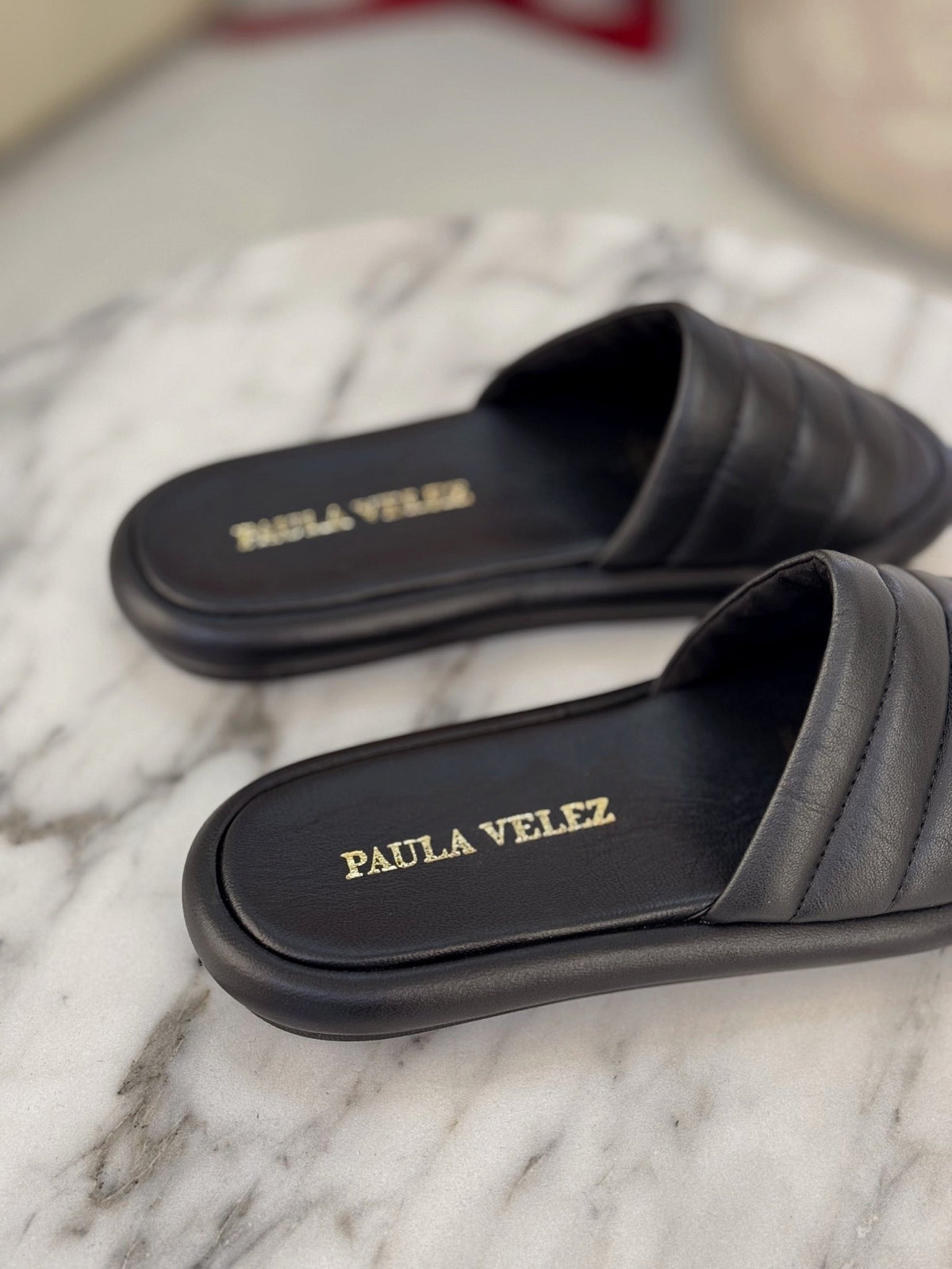 Sandalias Aura en cuero negro para mujer - Paula Vélez - PAULA VELEZ