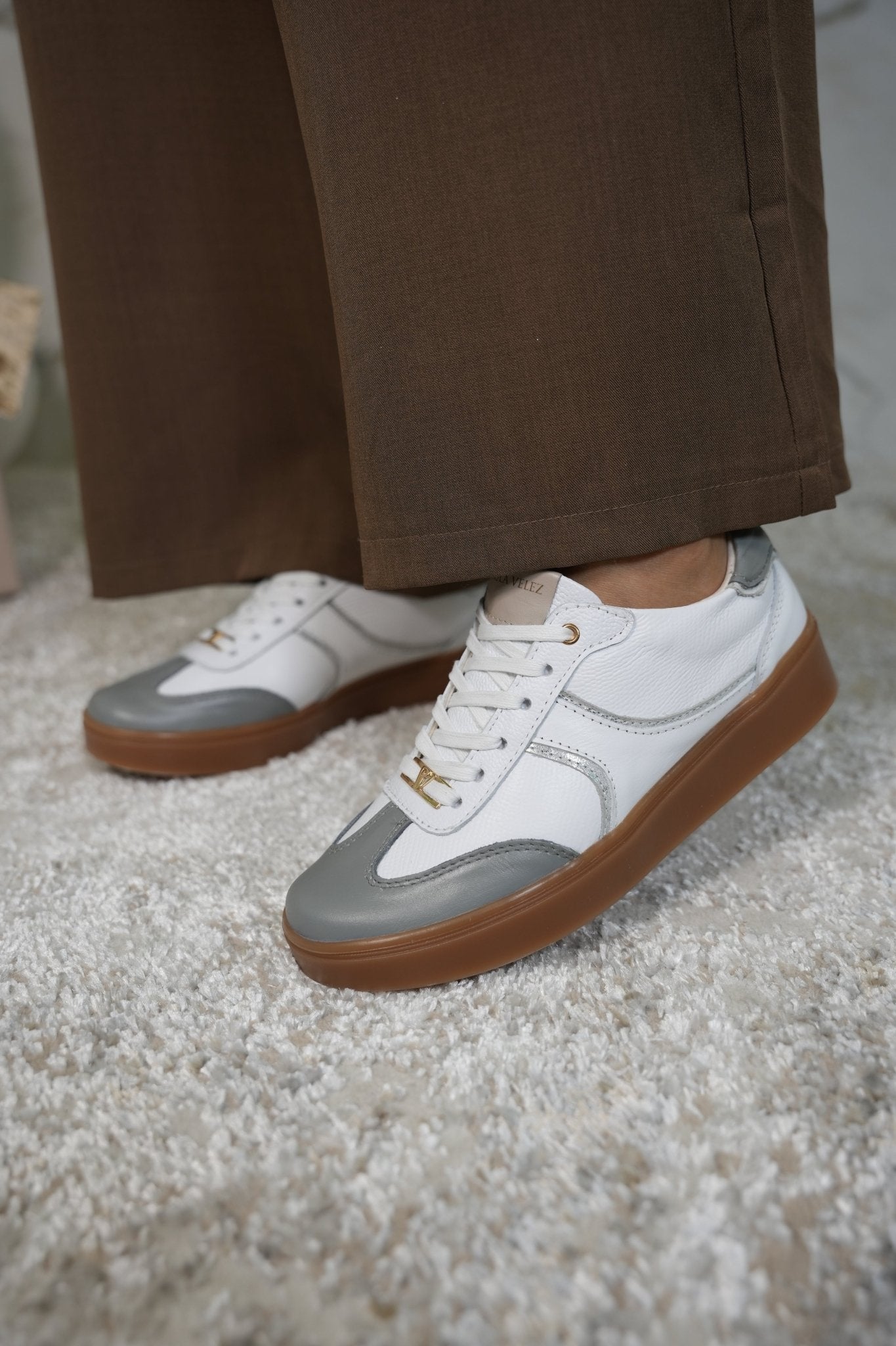 Tenis Milán Blanco Gris london - PAULA VELEZ