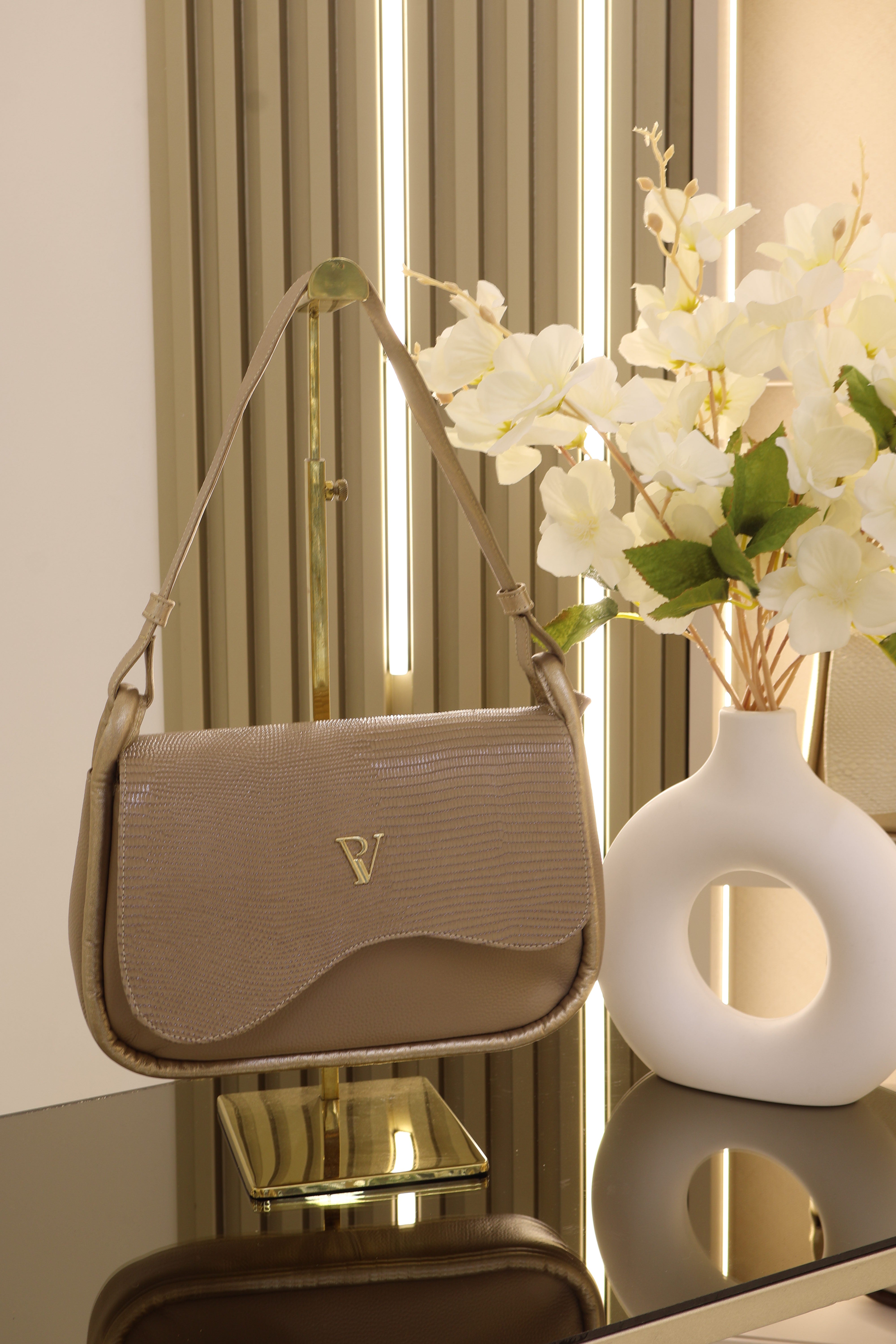 Bolso Moana en cuero Taupe Champán