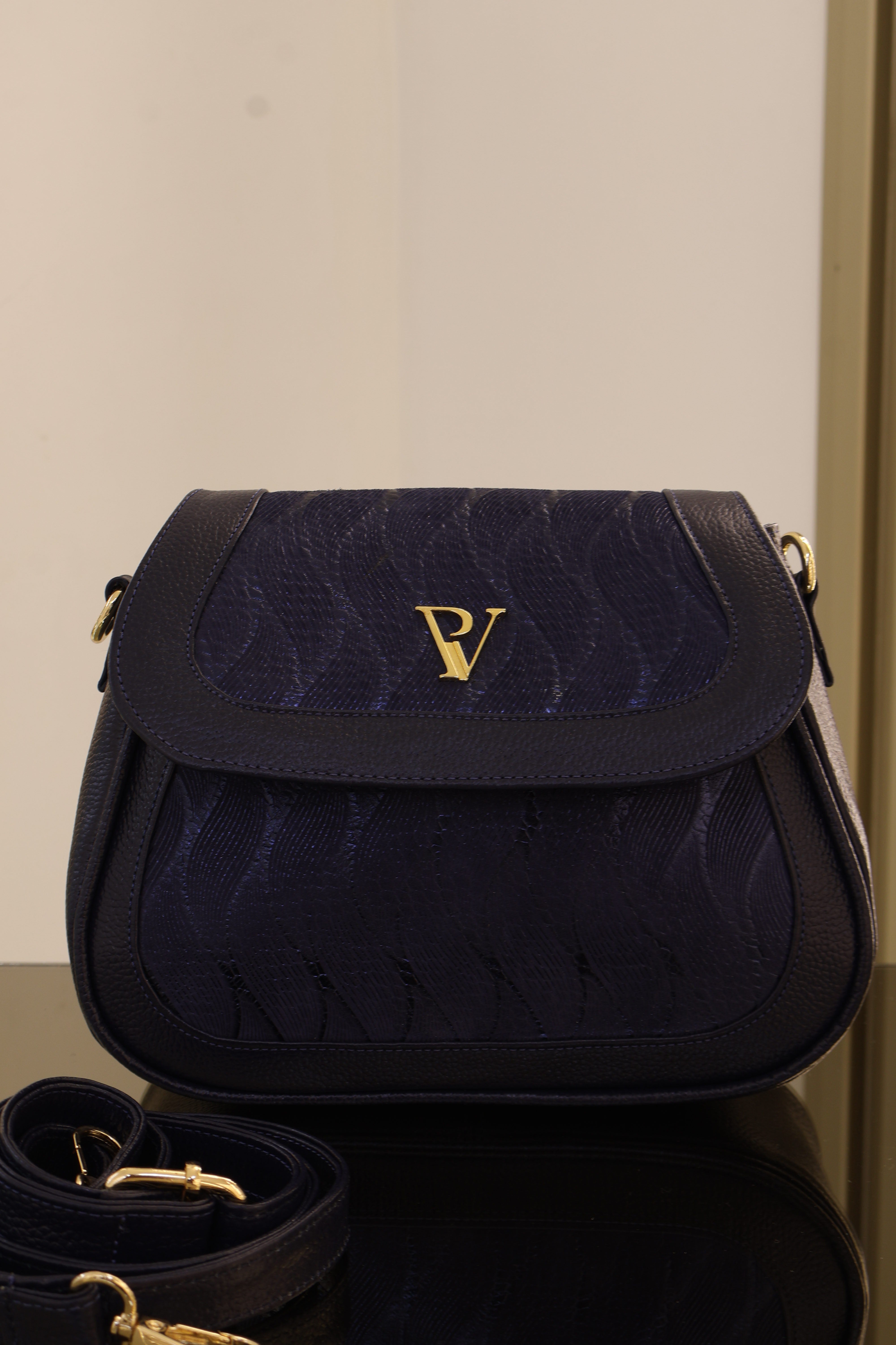 Bolso Siena en cuero azul