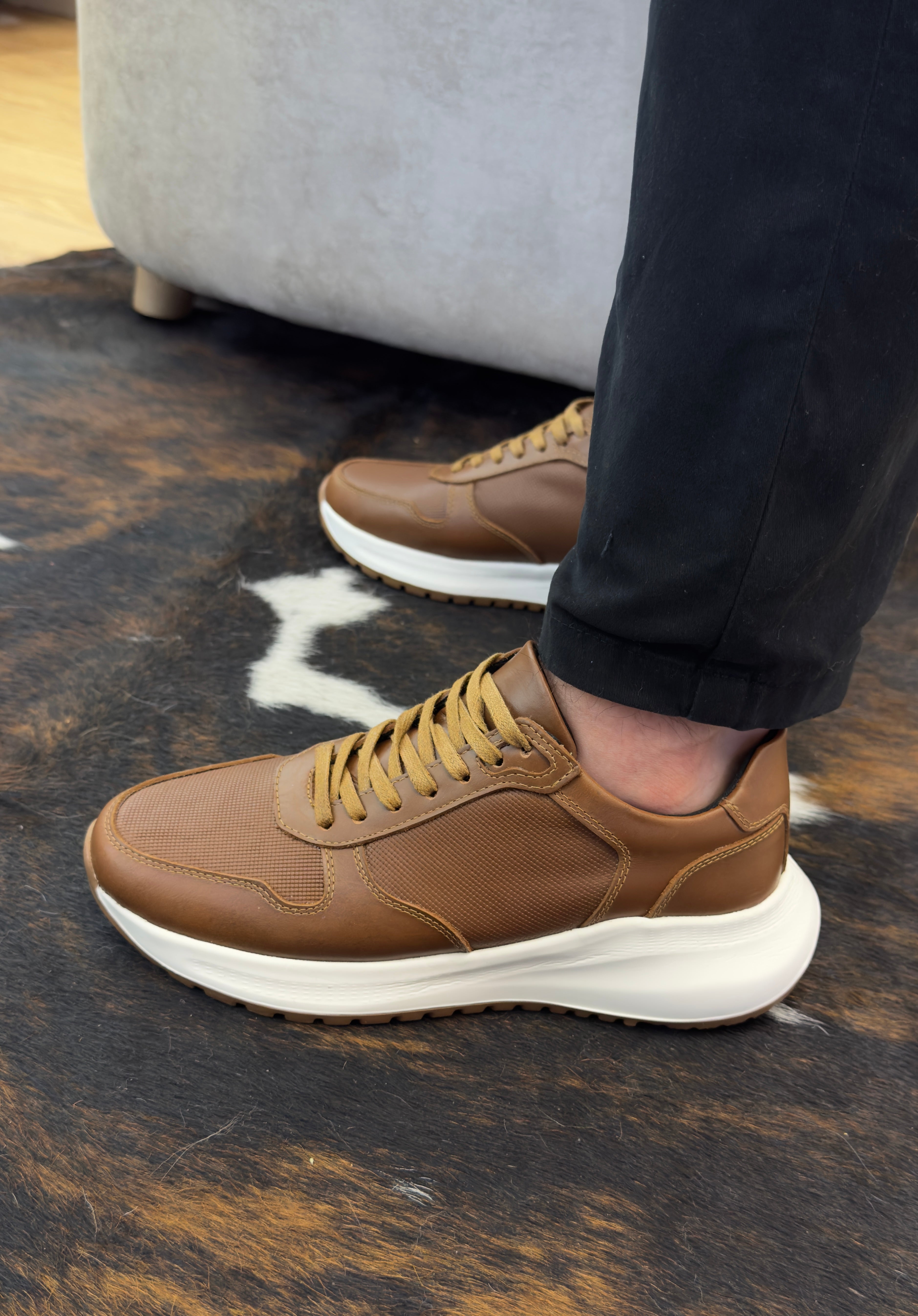 Tenis Dante en cuero Miel Panda