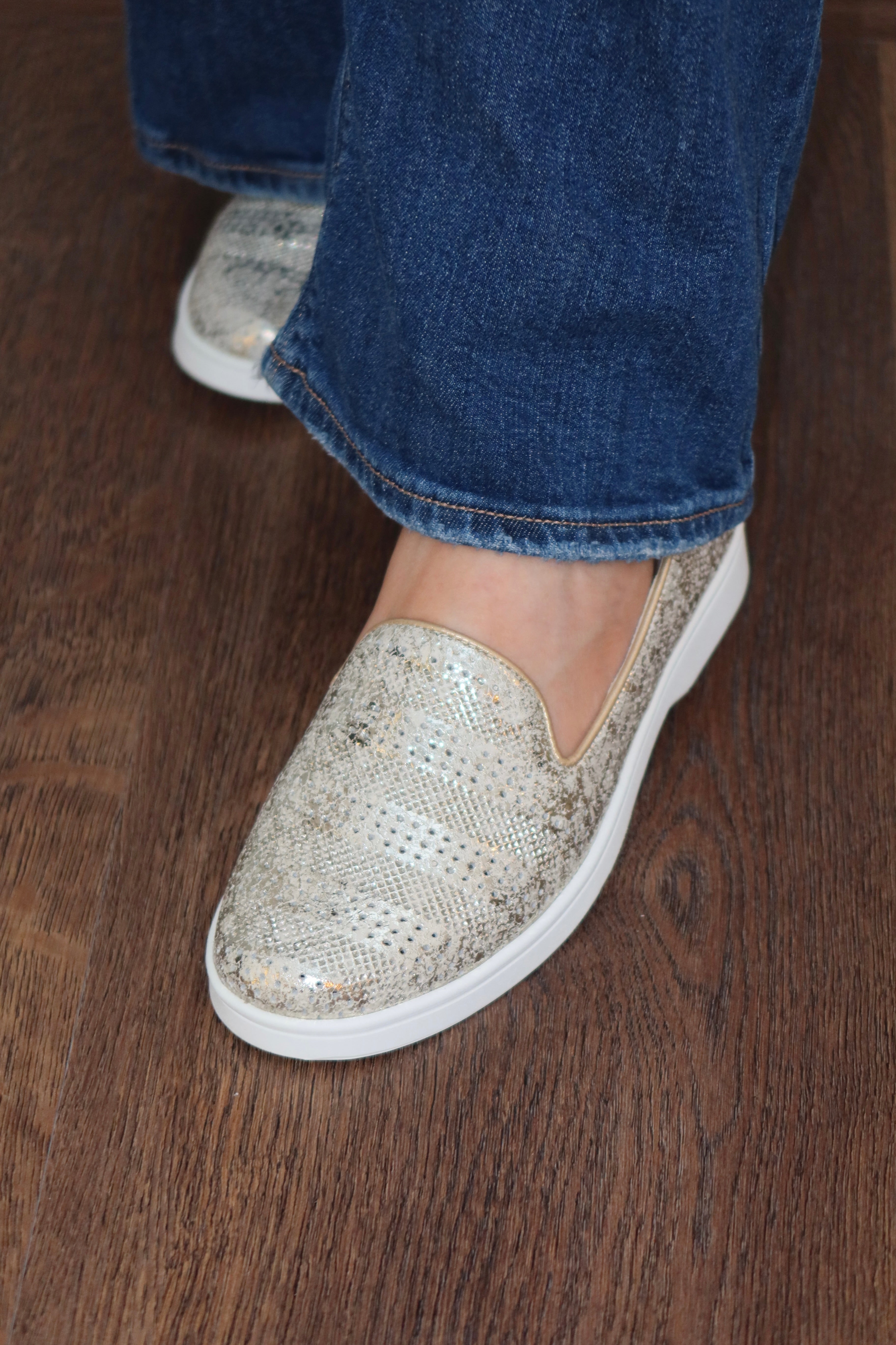 Mocasin folia oro Elina