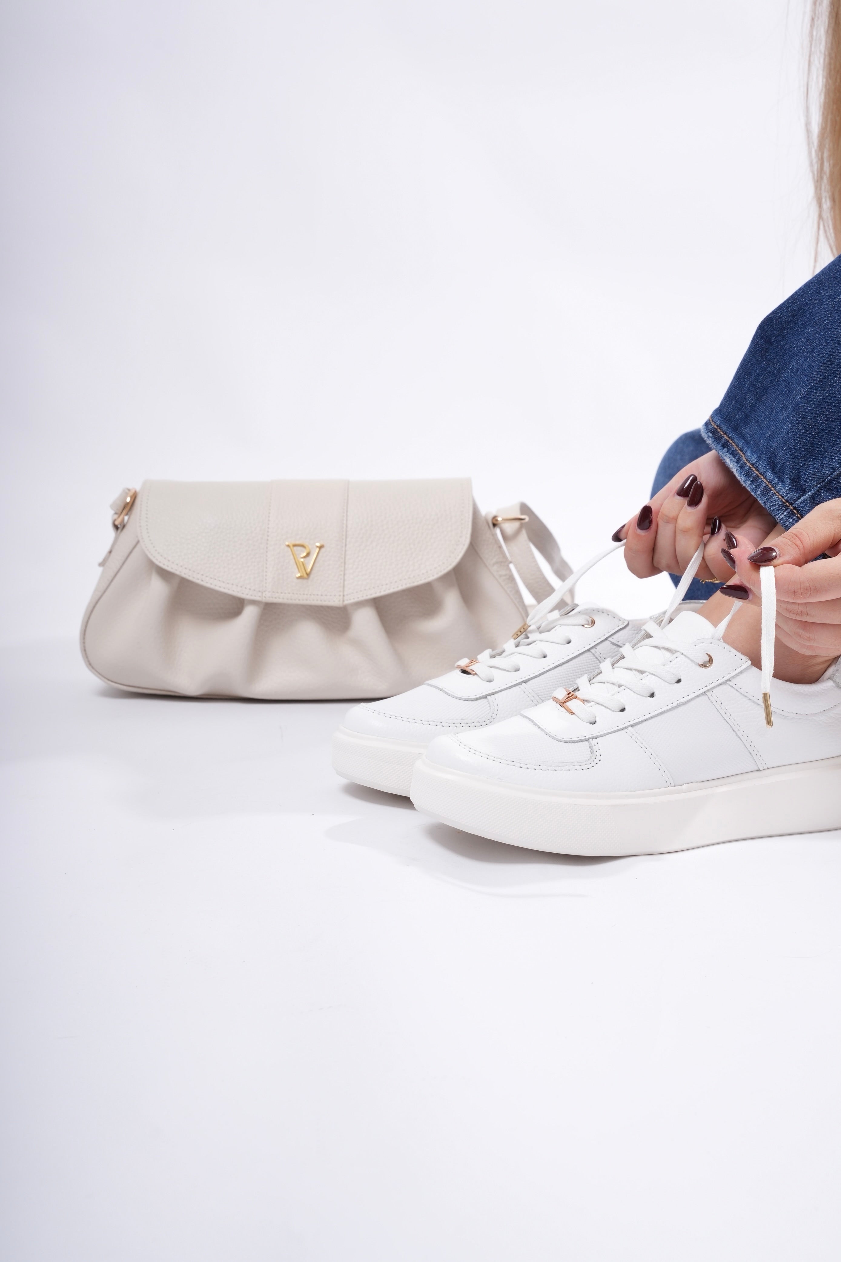 Tenis S-04 Blanco en cuero