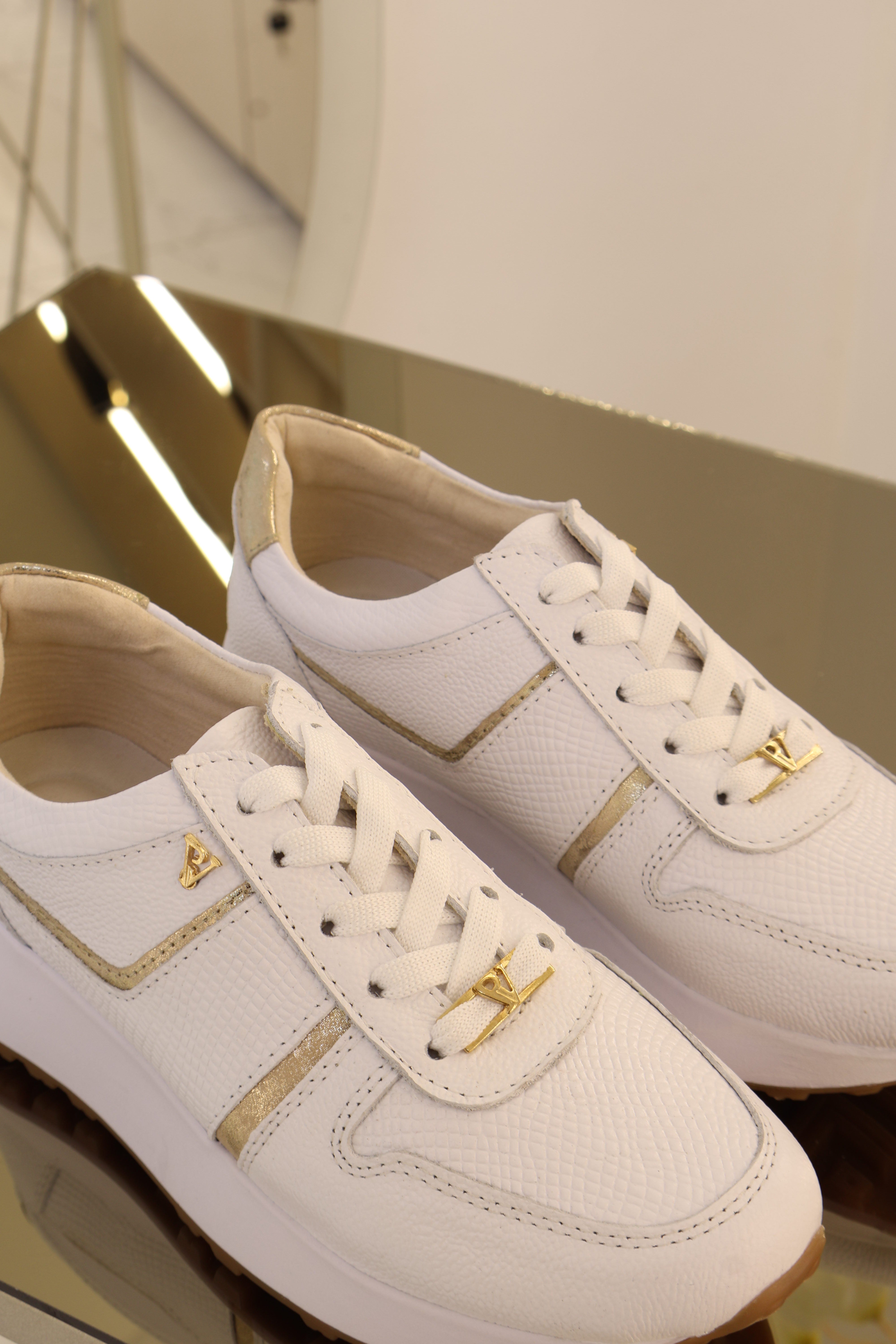 Tenis coco Blanco Champán