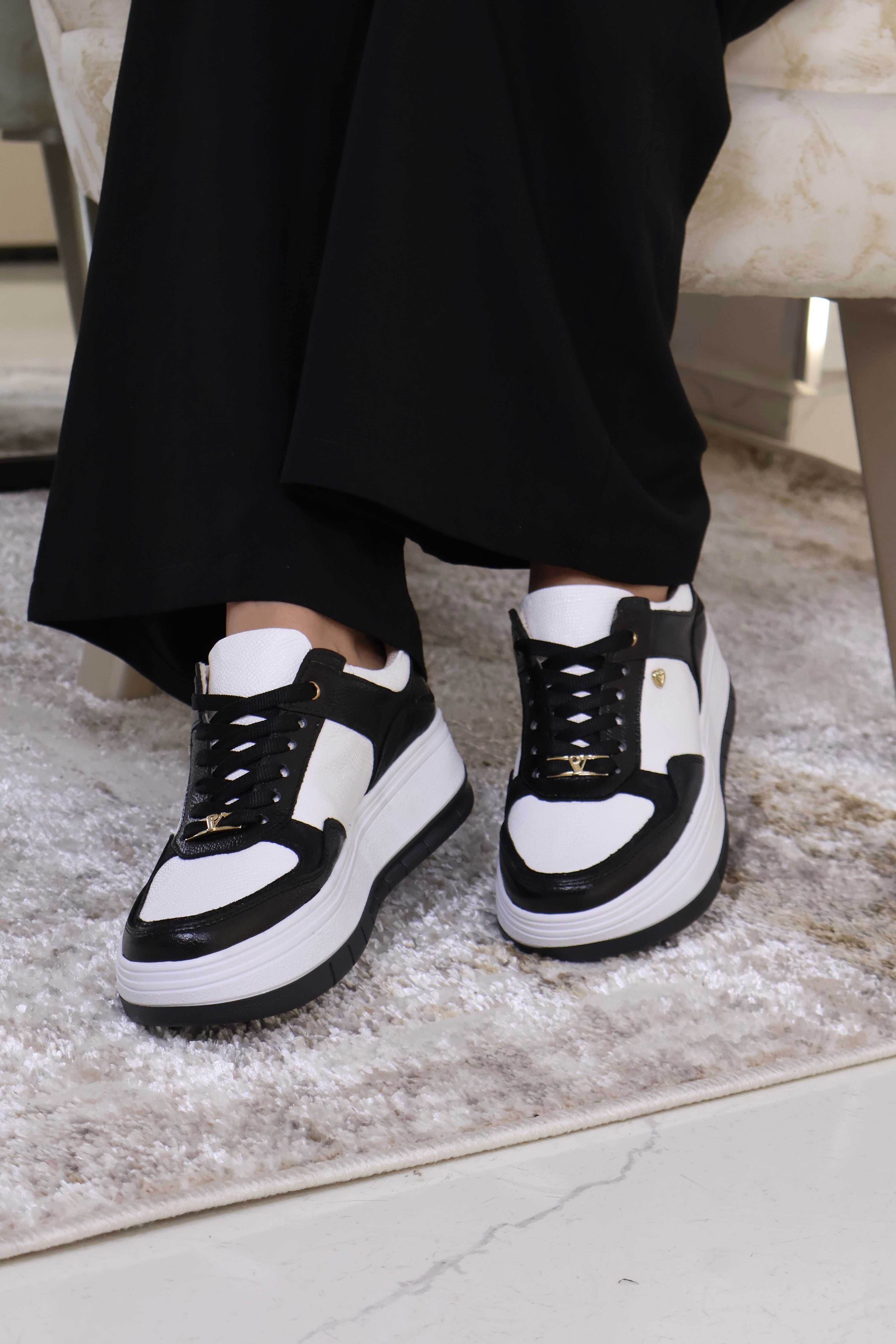 Tenis denver en cuero Negro x Blanco