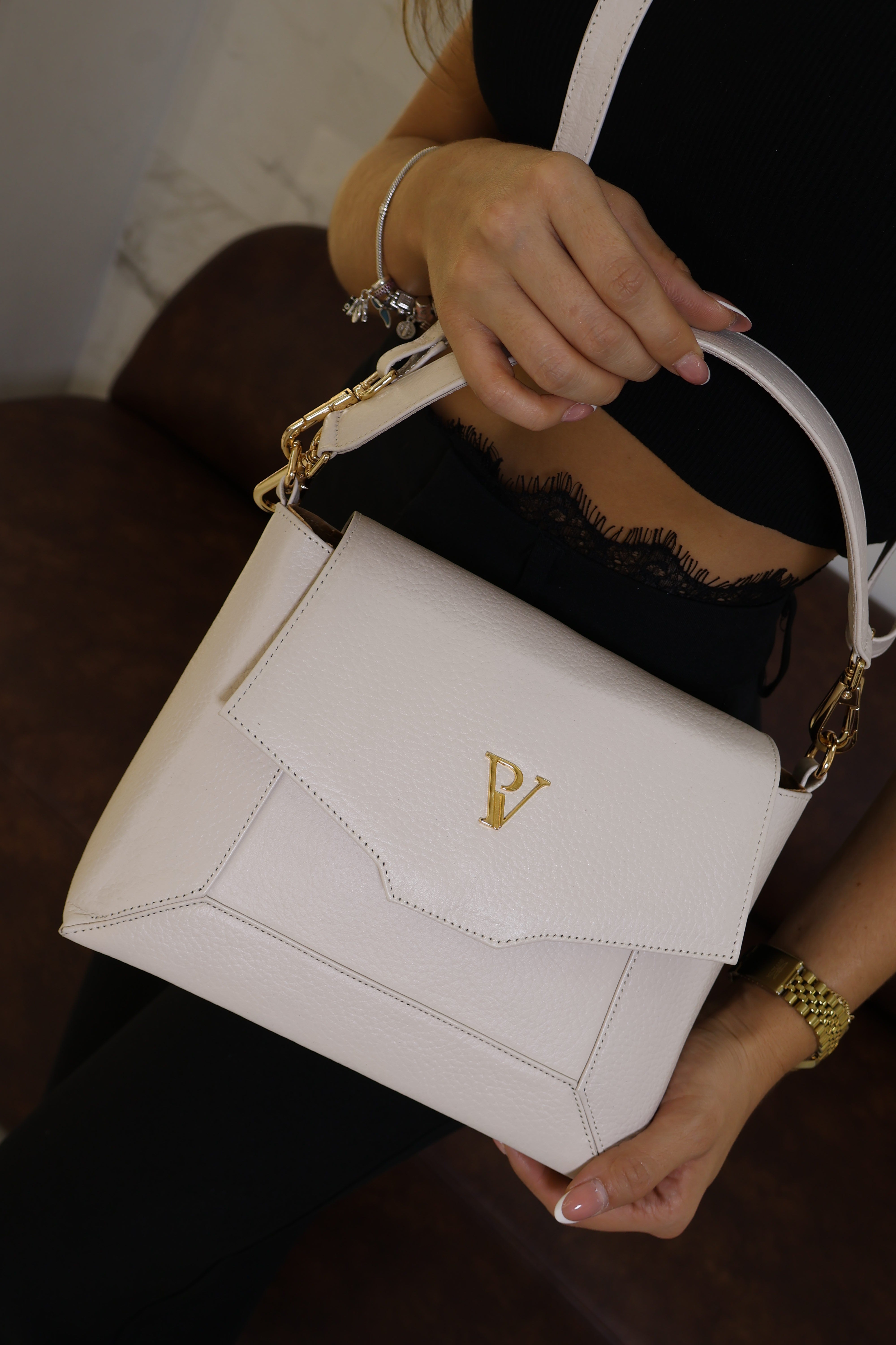 Bolso Lara en cuero avena