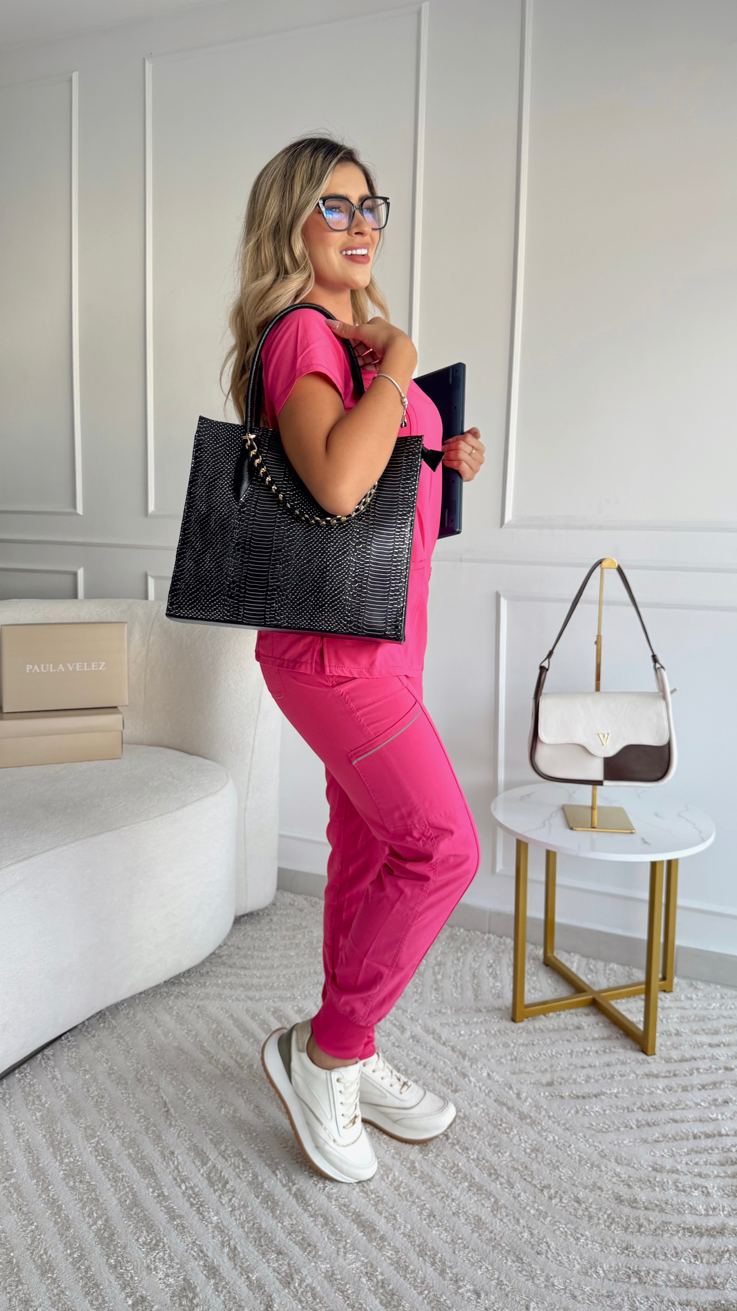 Bolso en cuero Negro de lujo moderno
