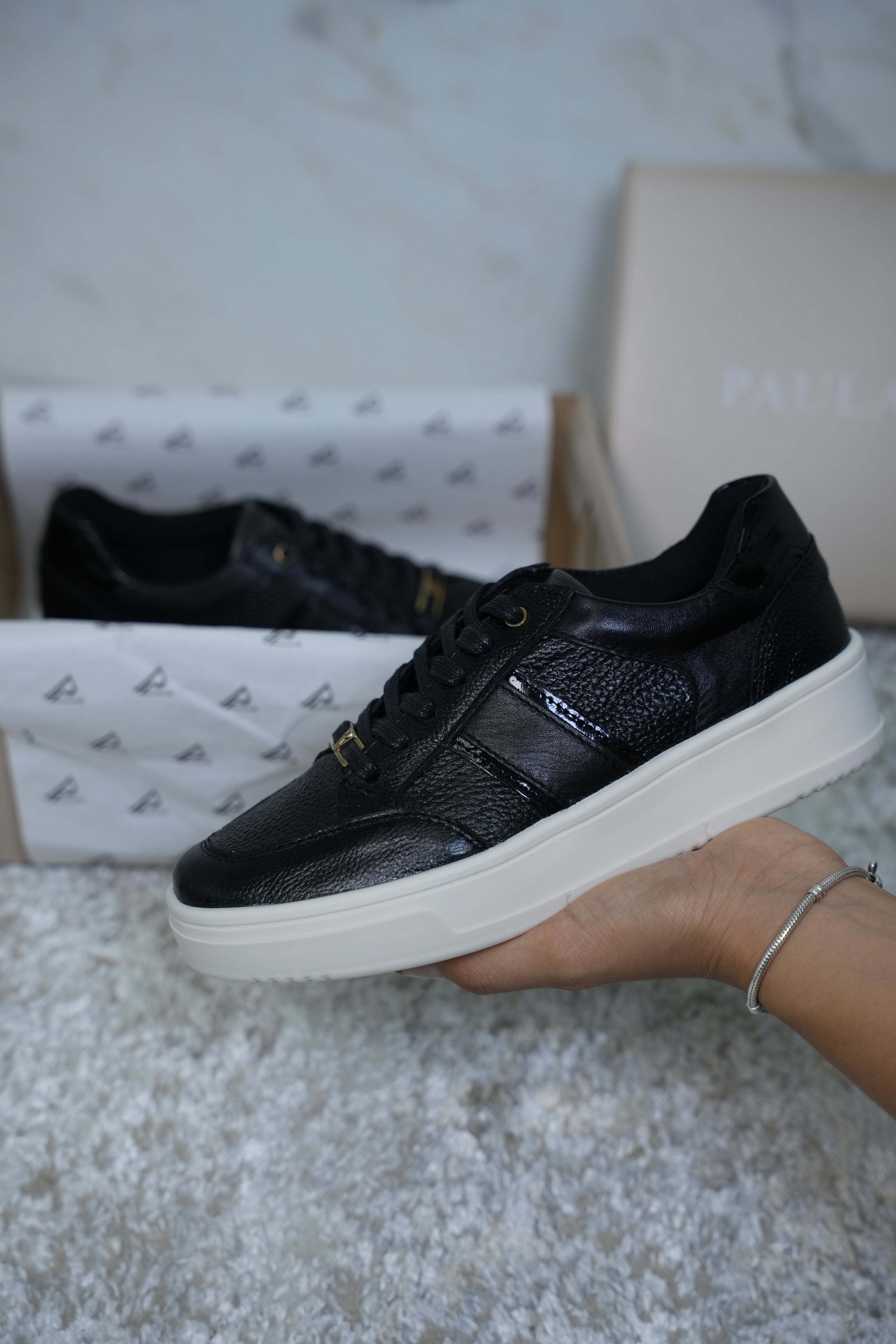 Aspen negro charol austria