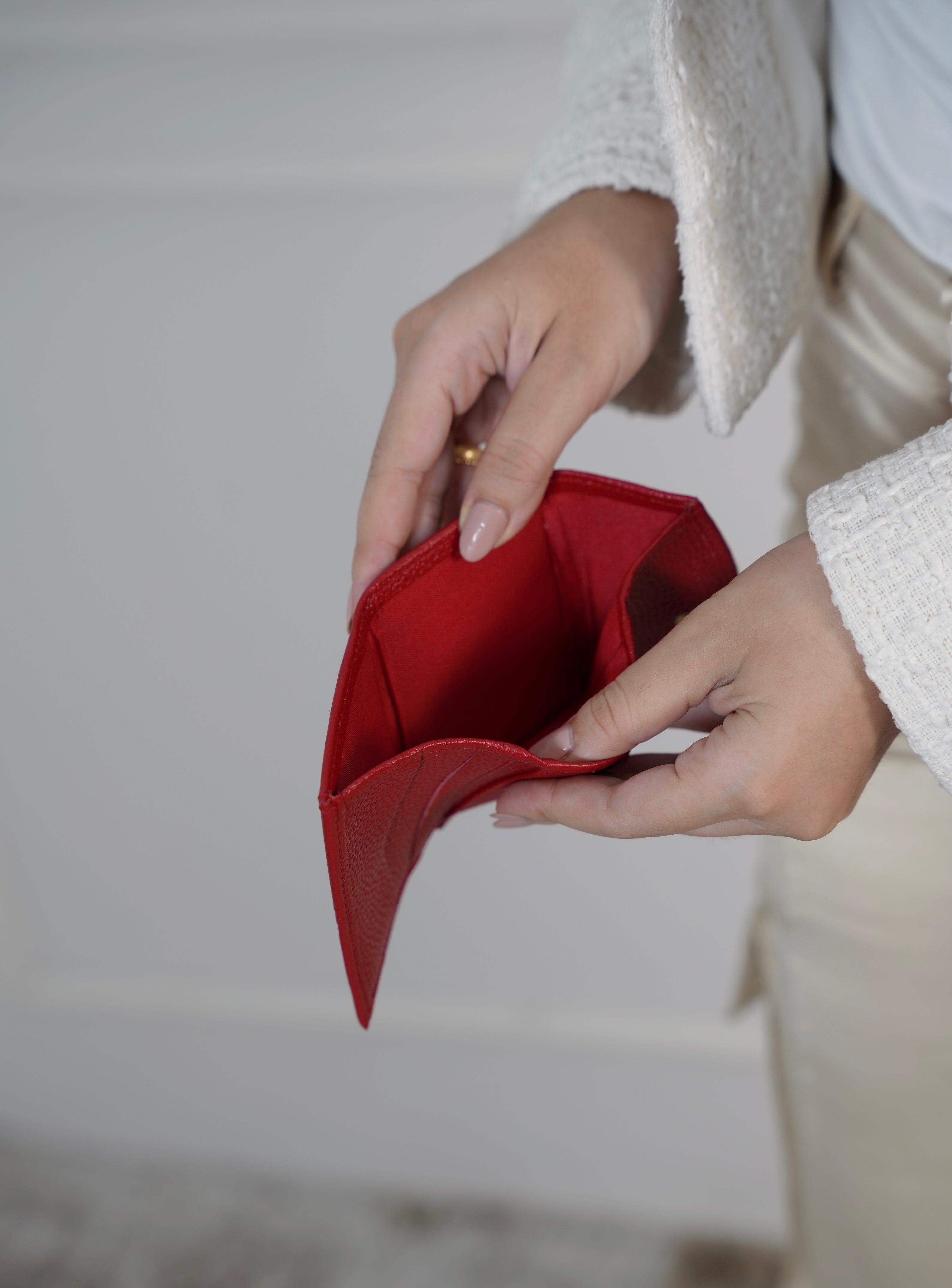 Billetera Mini Roja en Cuero Paula Vélez