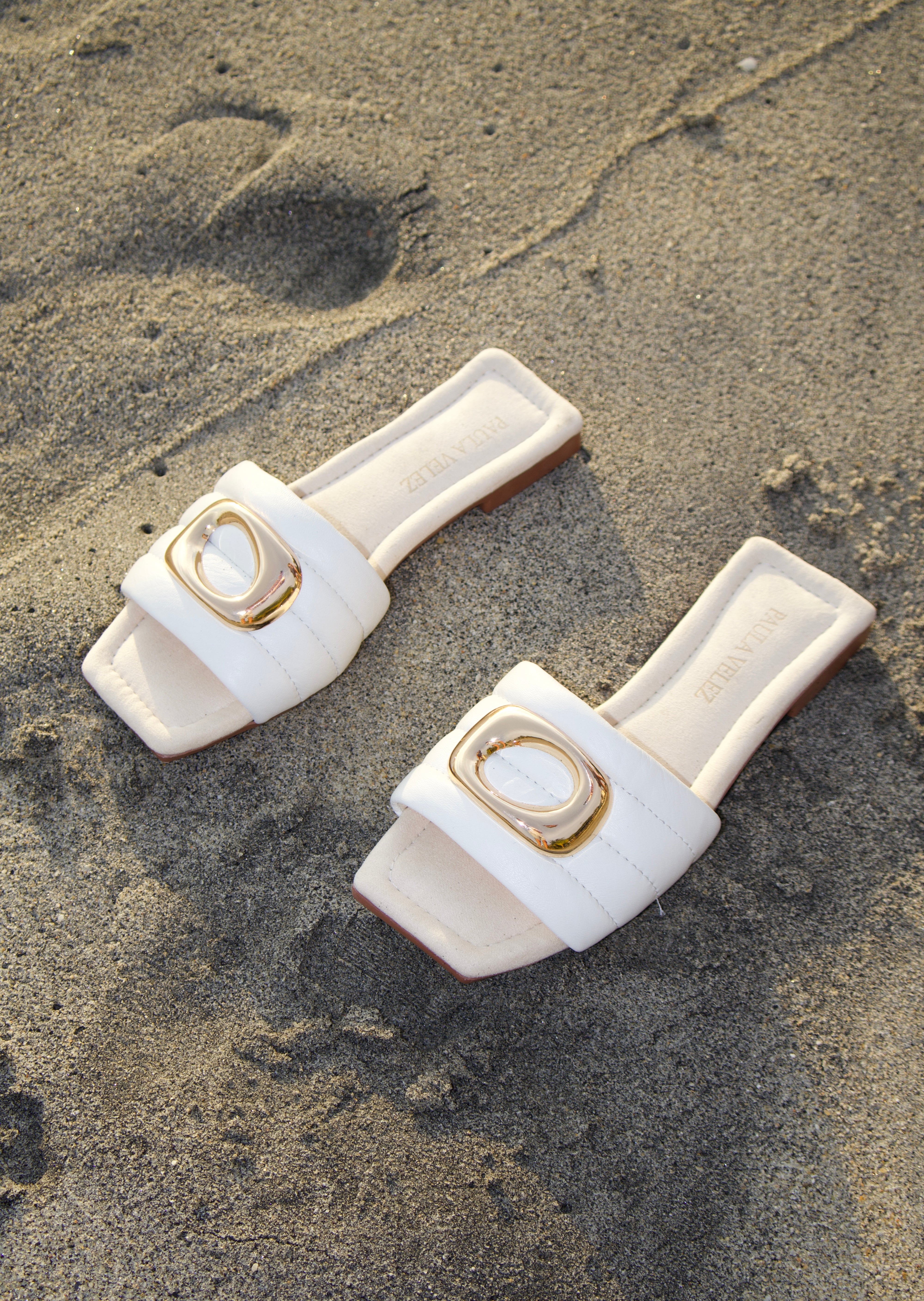 Sandalias en cuero Zara Talco