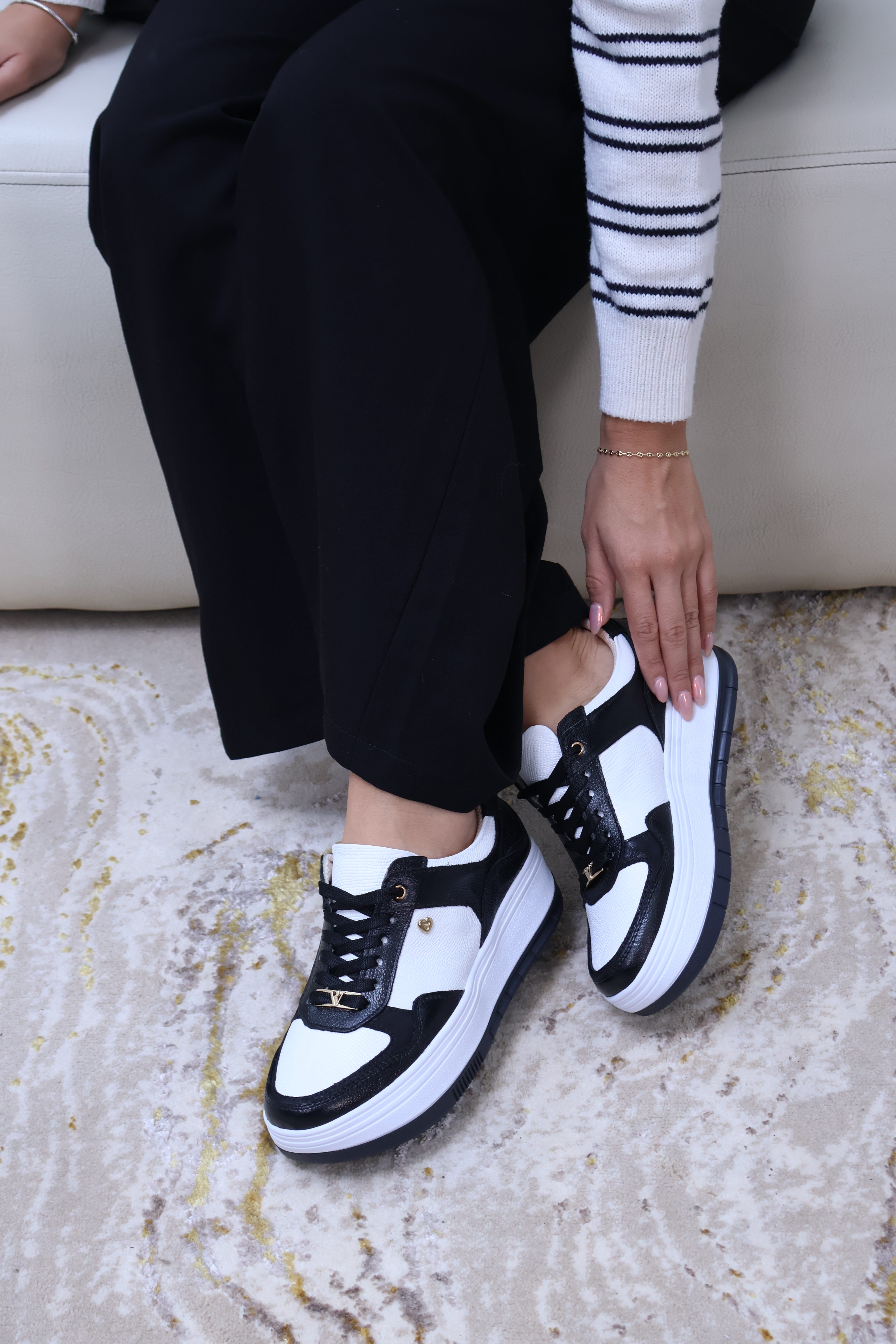 Tenis denver en cuero Negro x Blanco