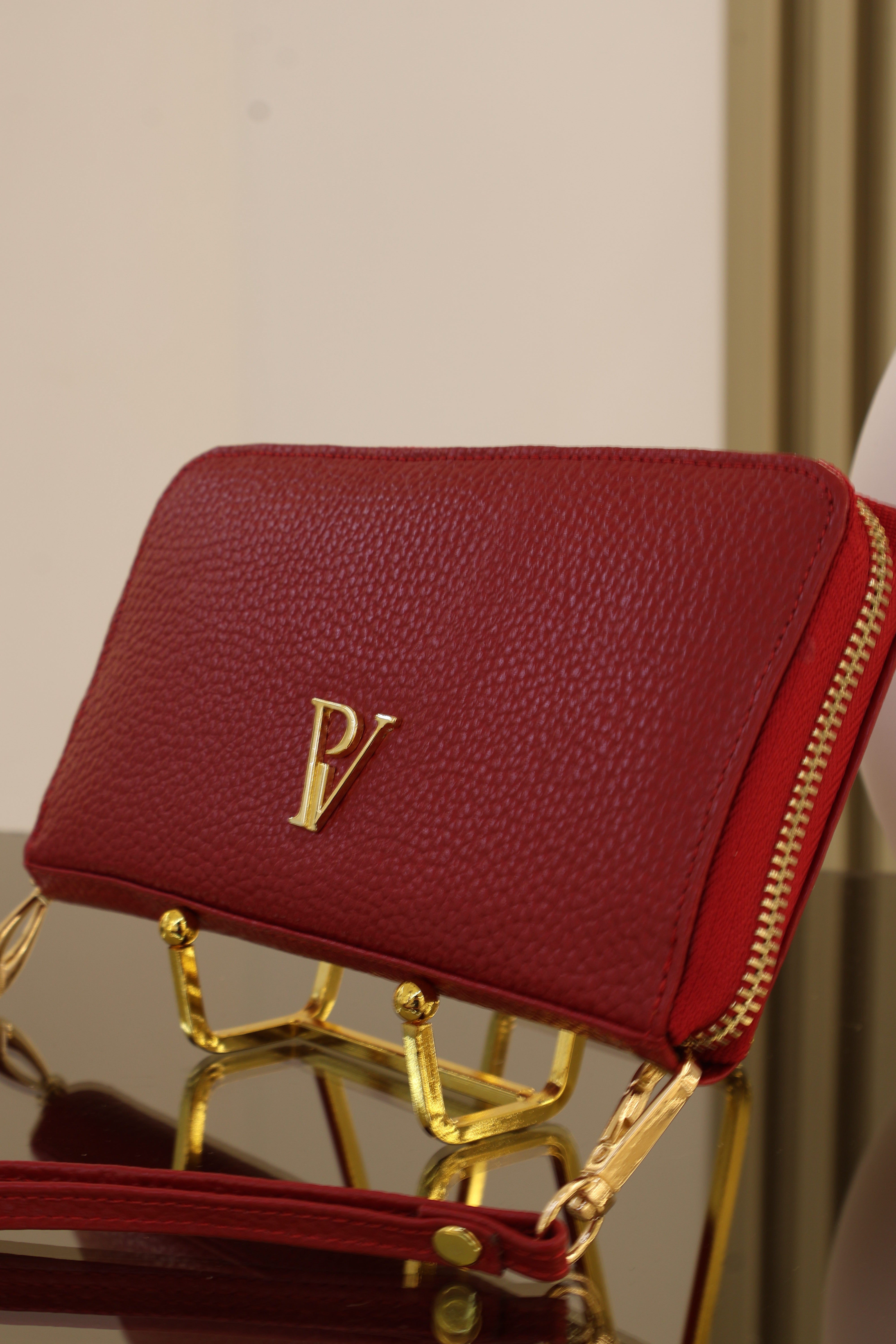 Billetera Noa Roja en cuero