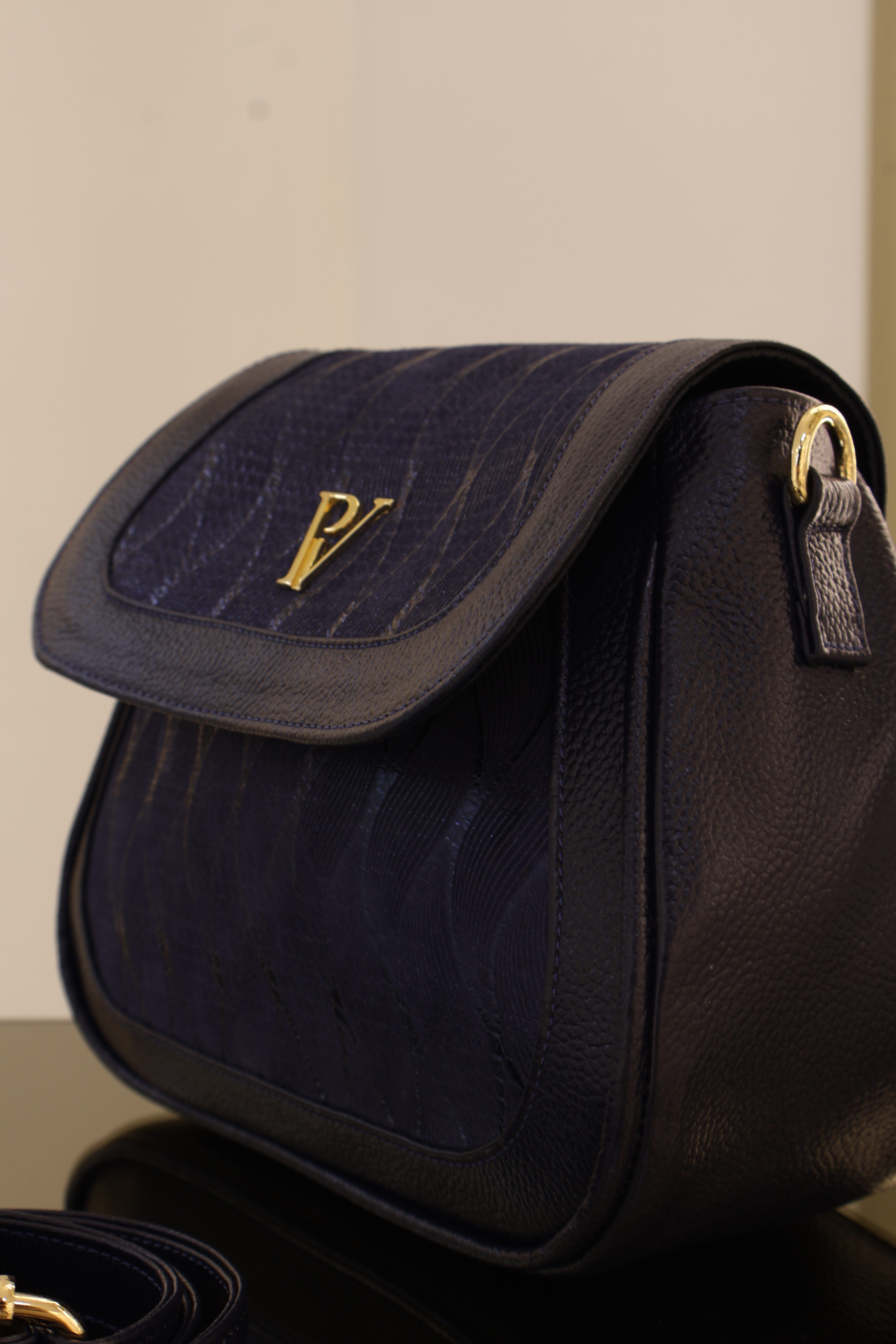 Bolso Siena en cuero azul