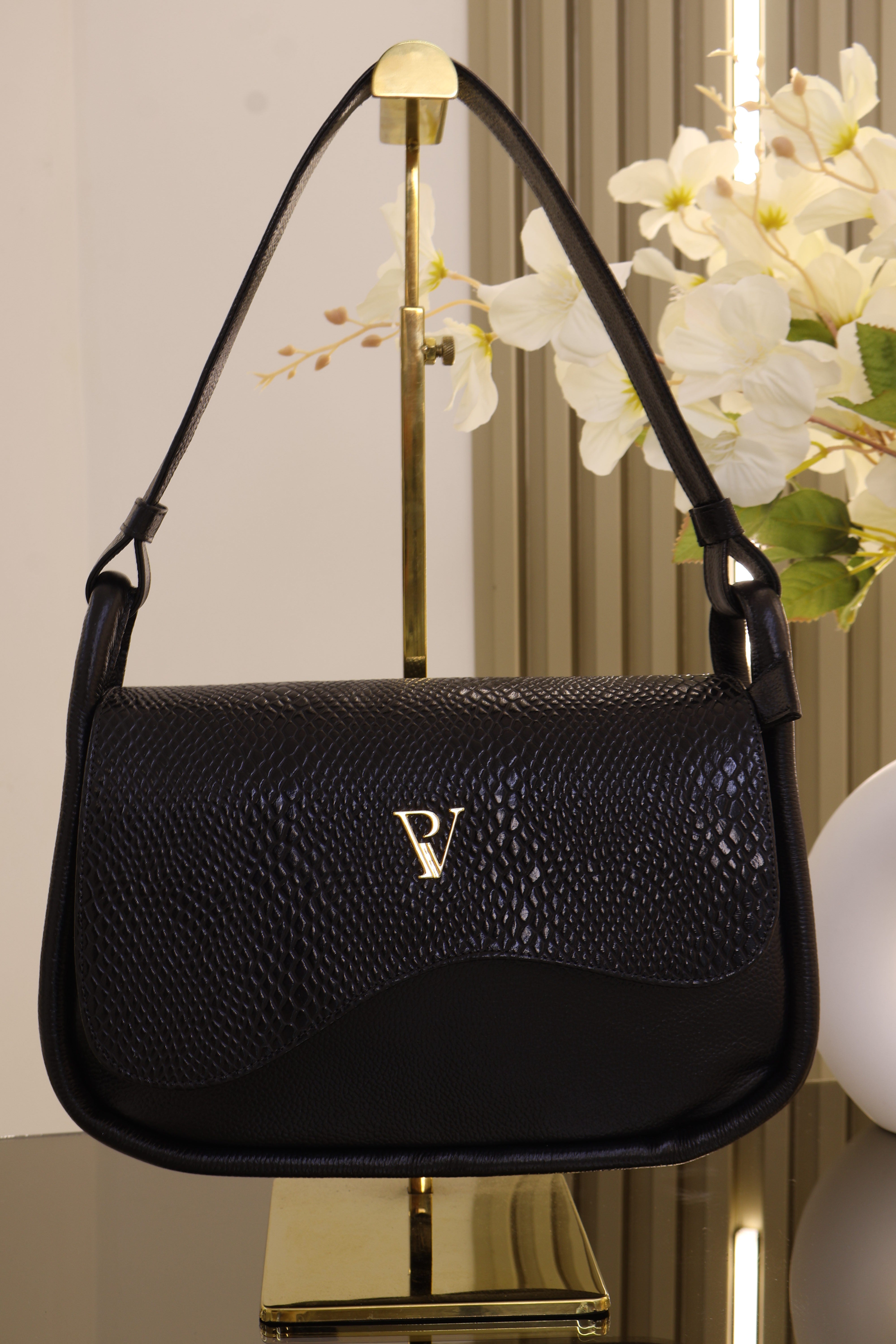 Bolso Moana en cuero Negro