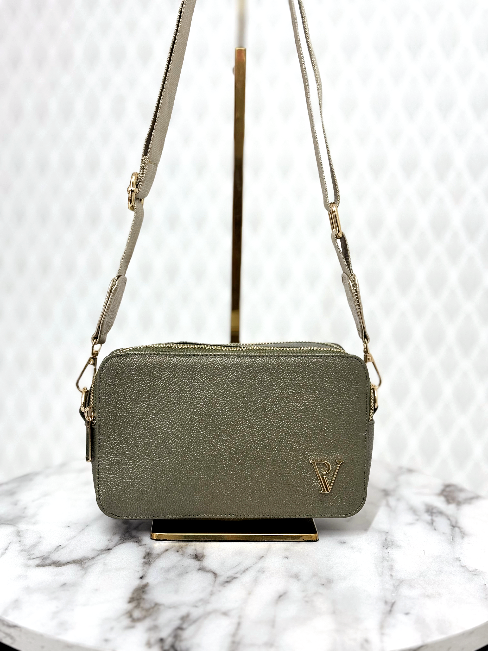 BOLSO EMILY EN CUERO VERDE