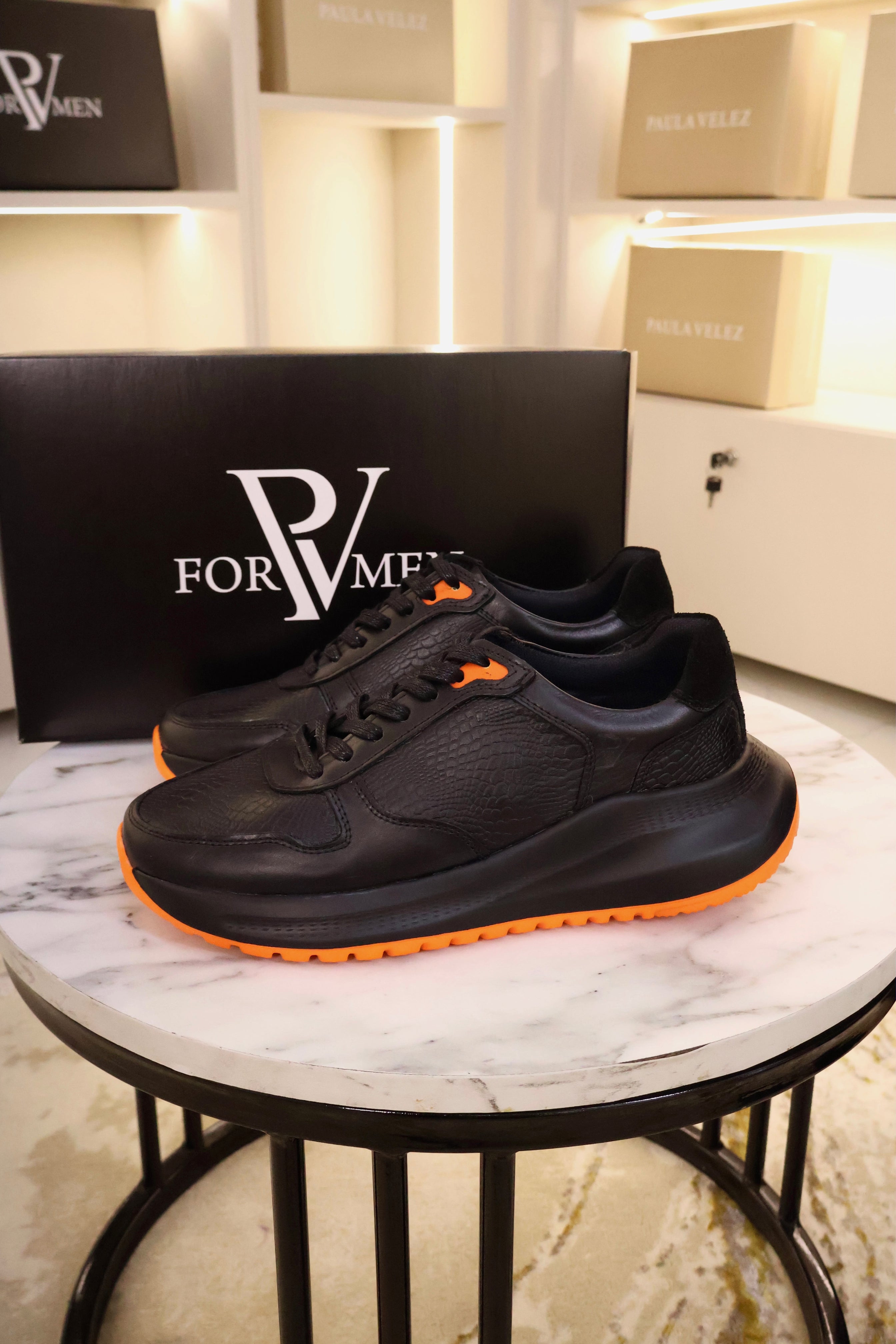 Tenis Dante en cuero Negro Naranja