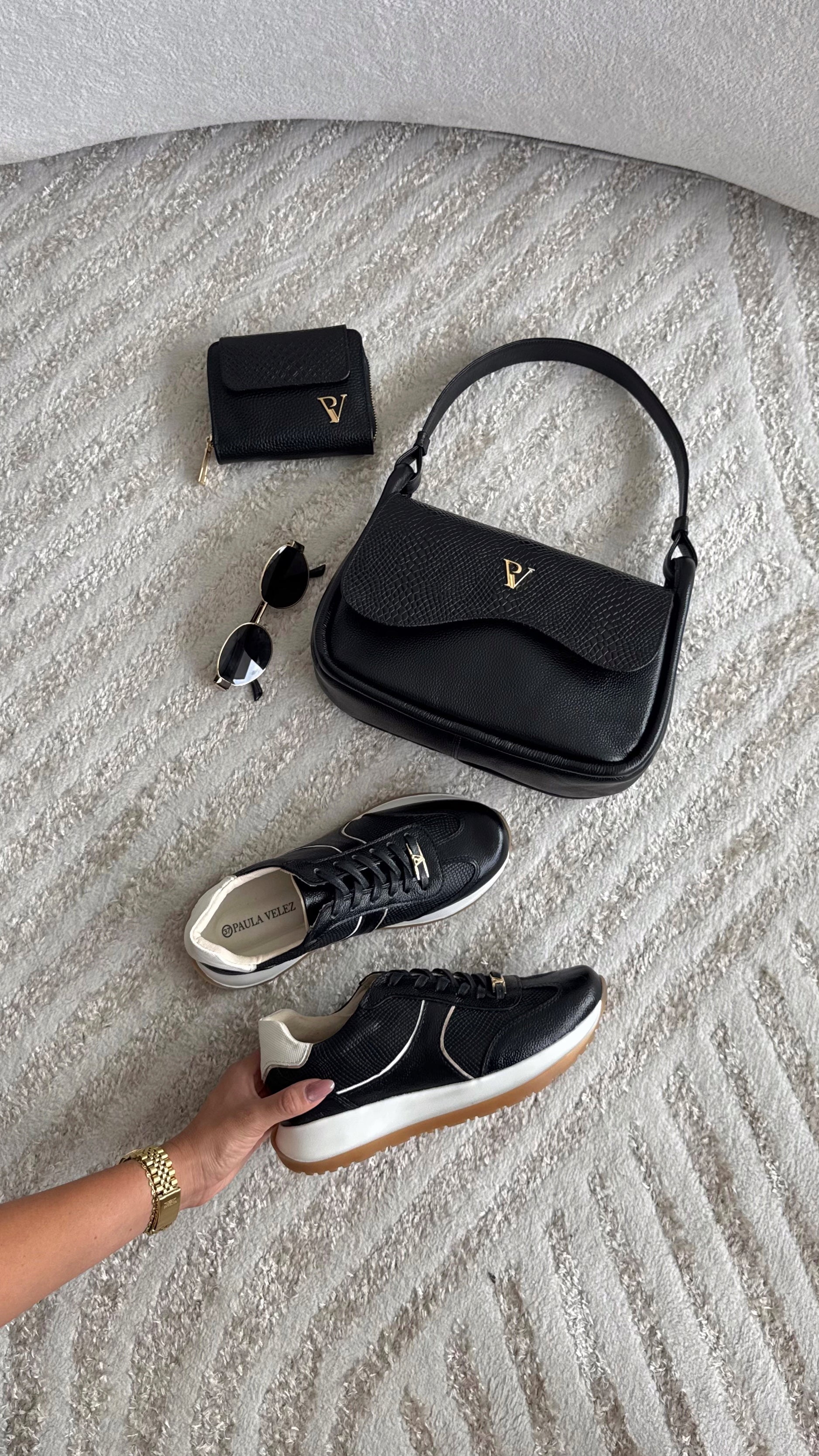 Tenis en cuero Milán negro blanco