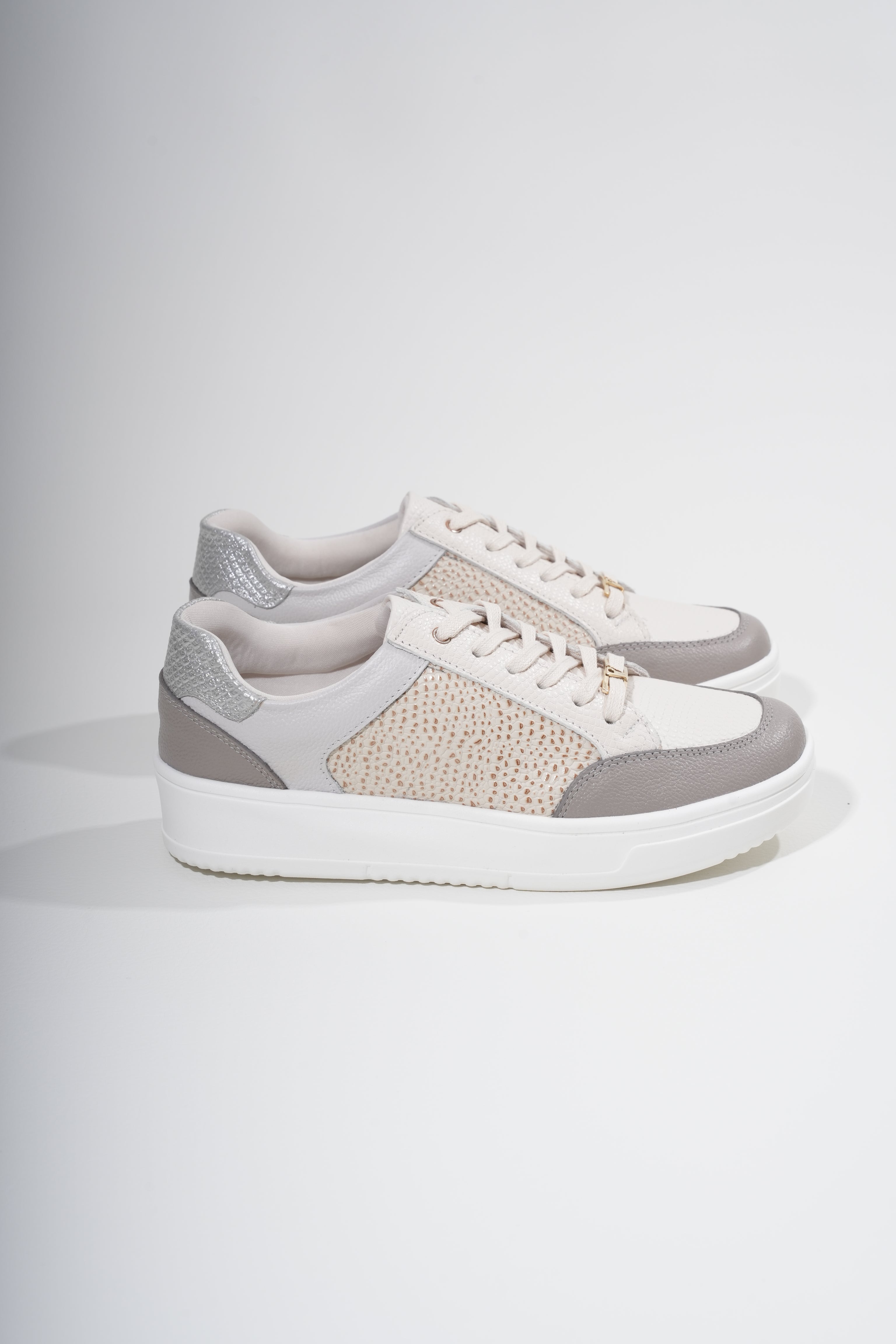 Aspen Gris Talco Austria Tenis en Cuero