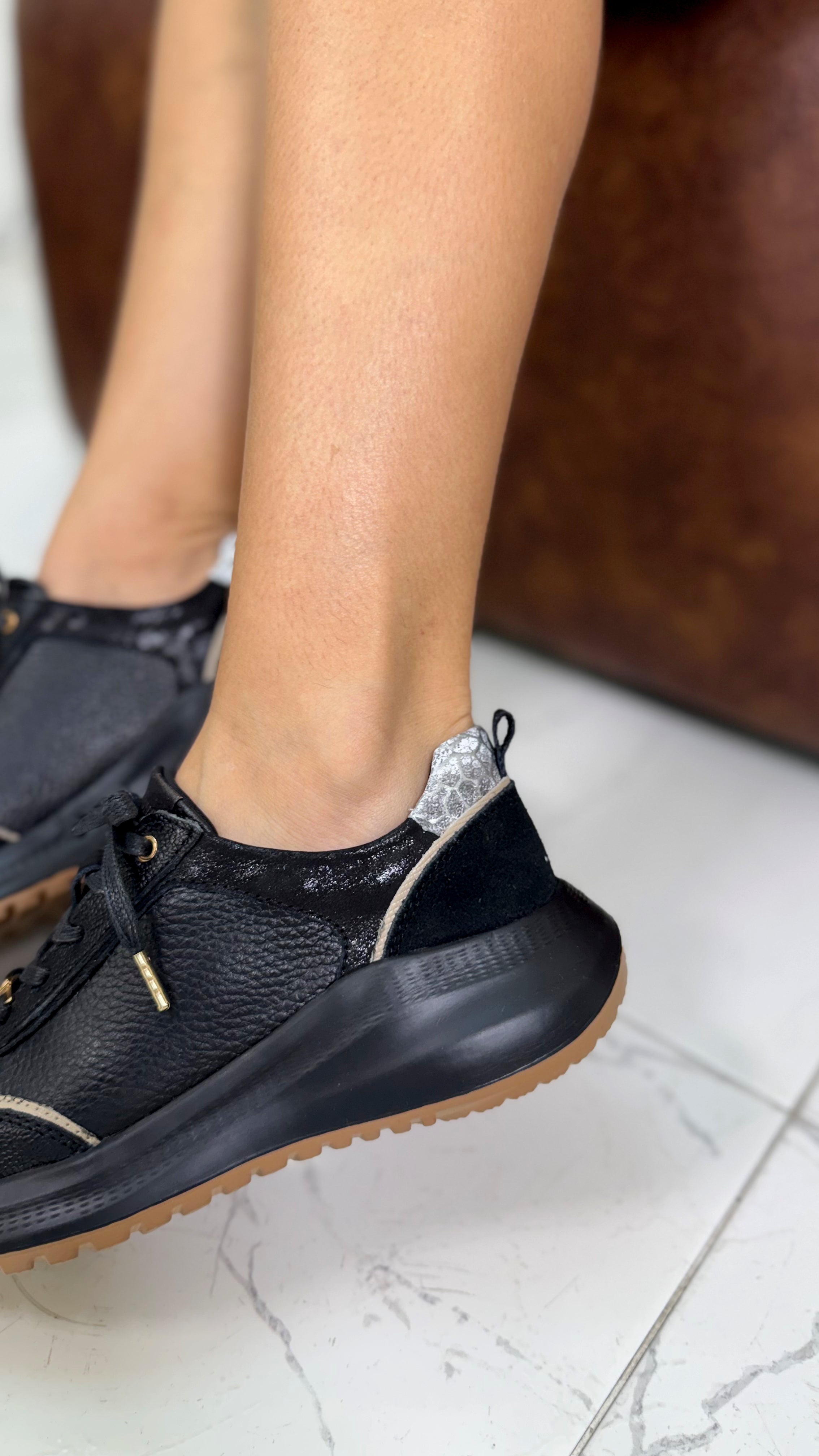 Tenis Origen Negro Dino Folia panda